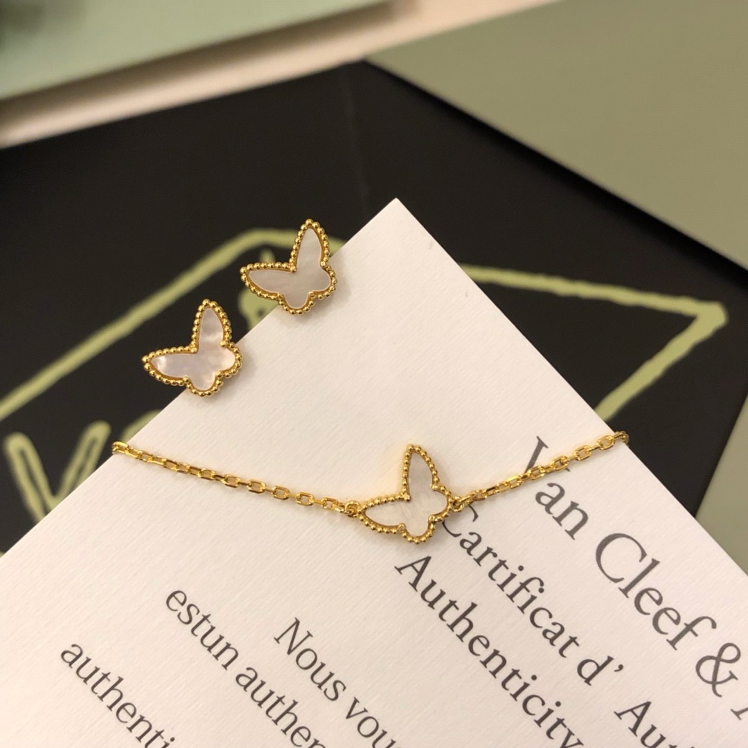 Bagsaaa V*n Cl**f & Arp*1s Set Earrings + Necklace