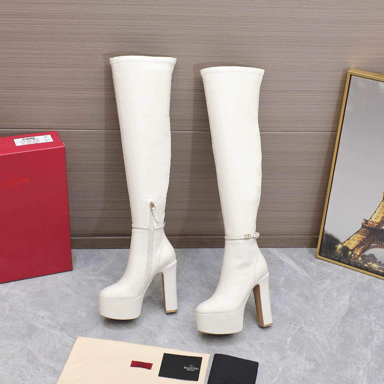 Bagsaaa Va1e*ntin0 Vlogo White Over Knee Boots
