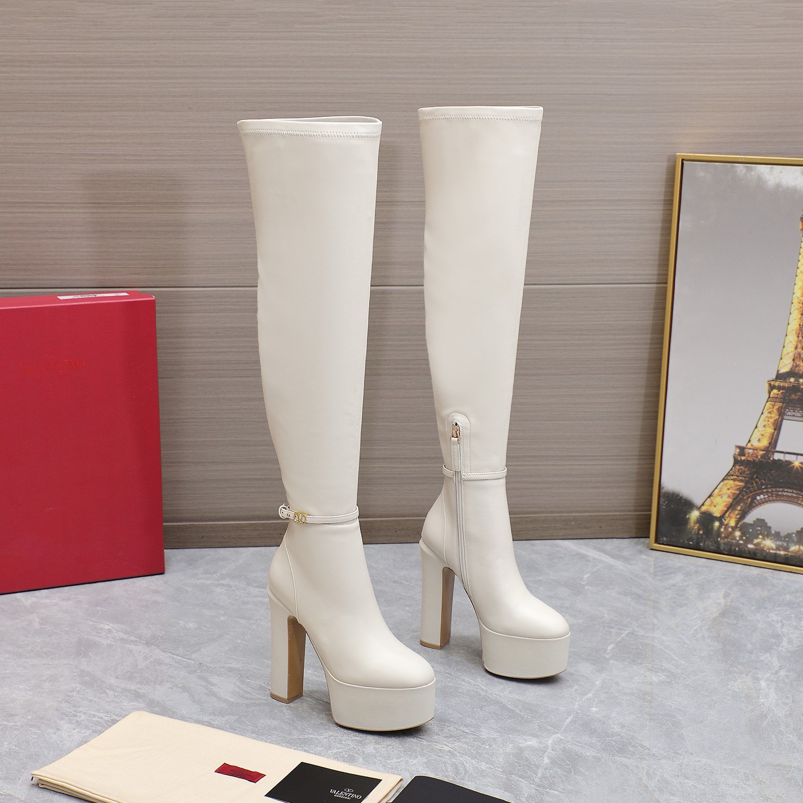 Bagsaaa Va1e*ntin0 Vlogo White Over Knee Boots