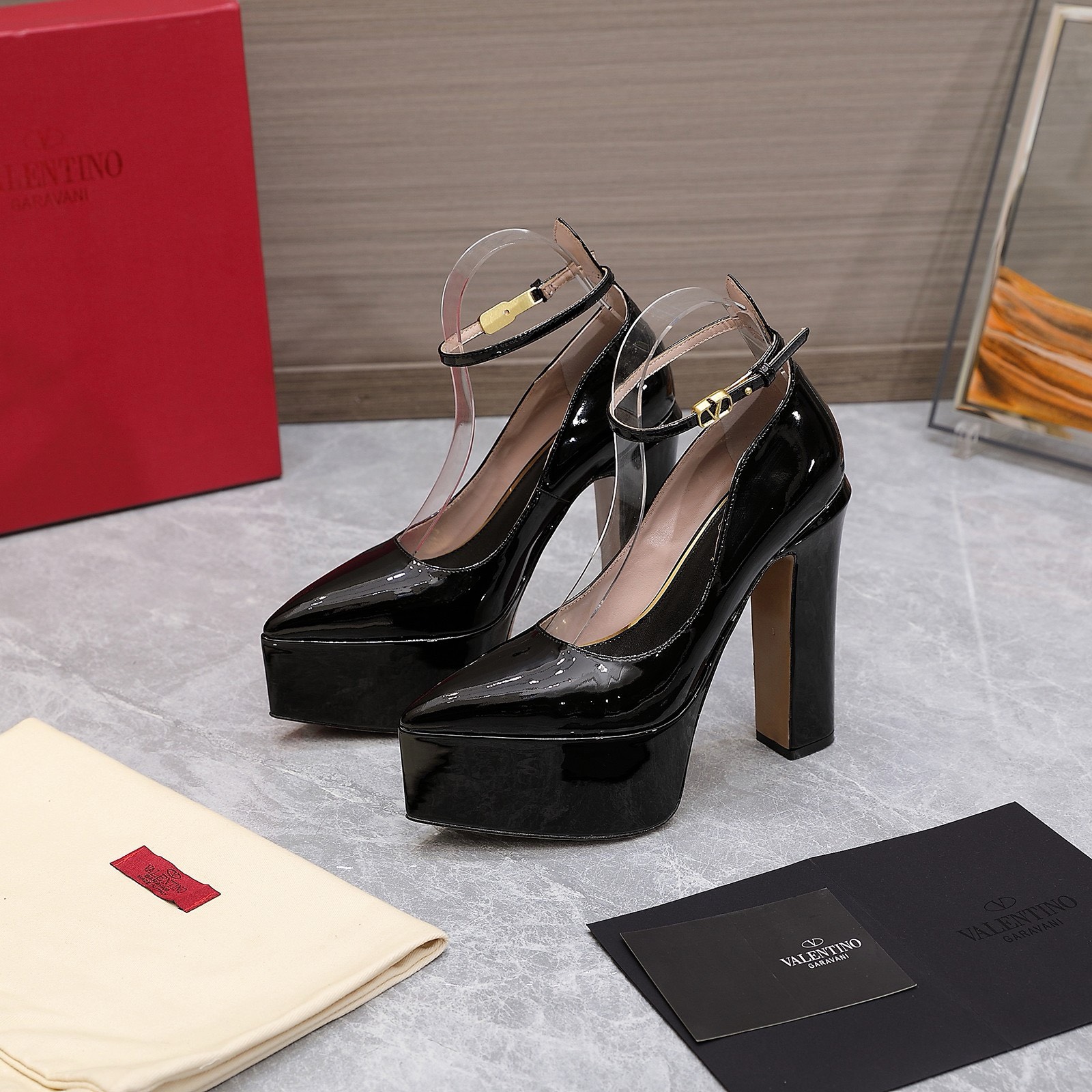 Bagsaaa Va1e*ntin0 Leather Tan-Go Pumps 155 Black
