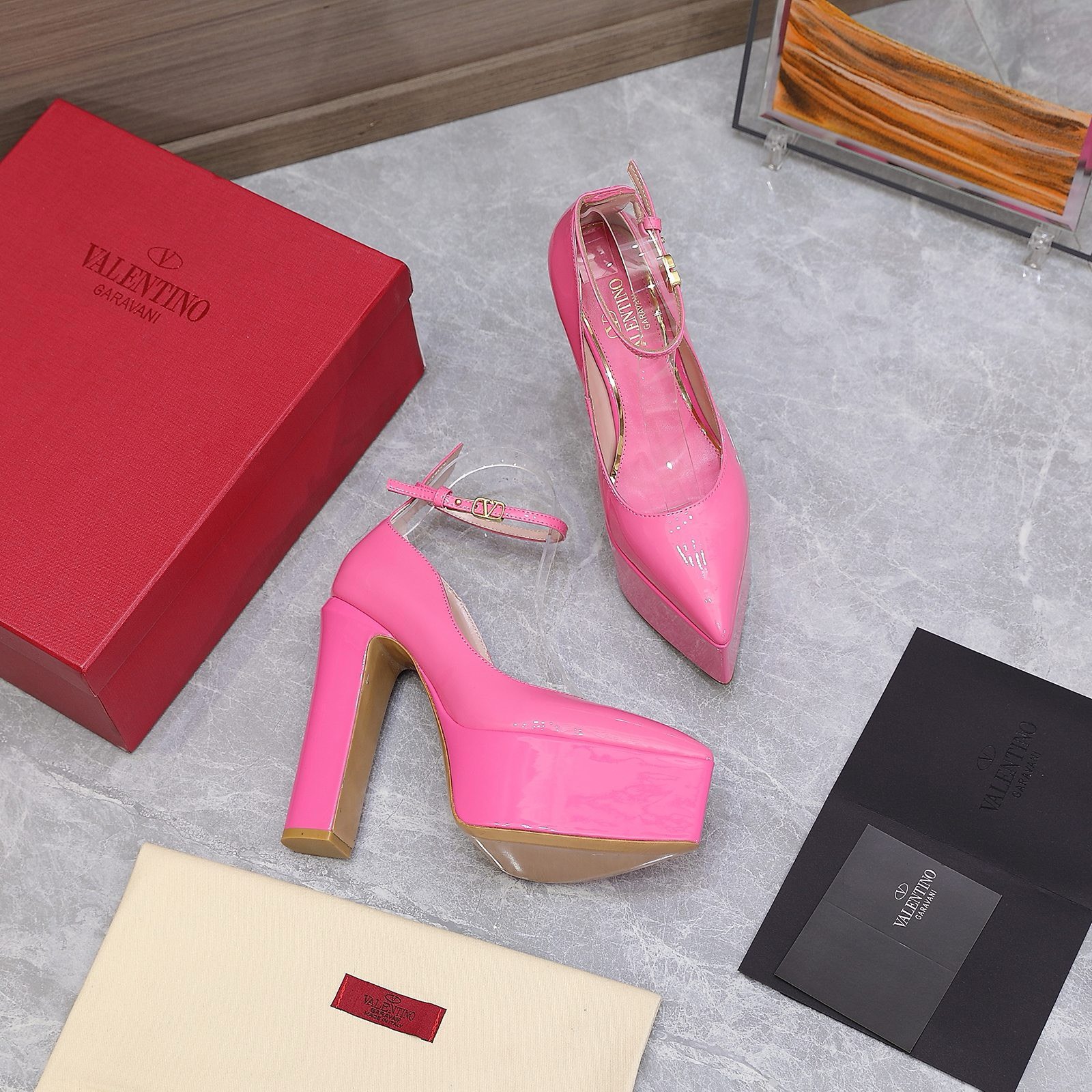 Bagsaaa Va1e*ntin0 Leather Tan-Go Pumps 155 Pink