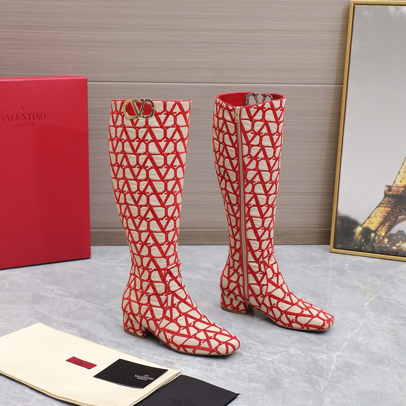 Bagsaaa Va1e*ntin0 Garavani VLogo Type boots in Red Toile Iconographe fabric