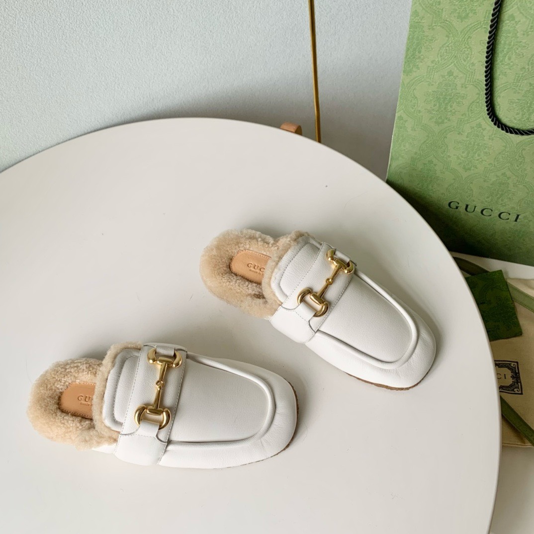 Bagsaaa Gvc*1 Slipper Horsebit With Shearling in white