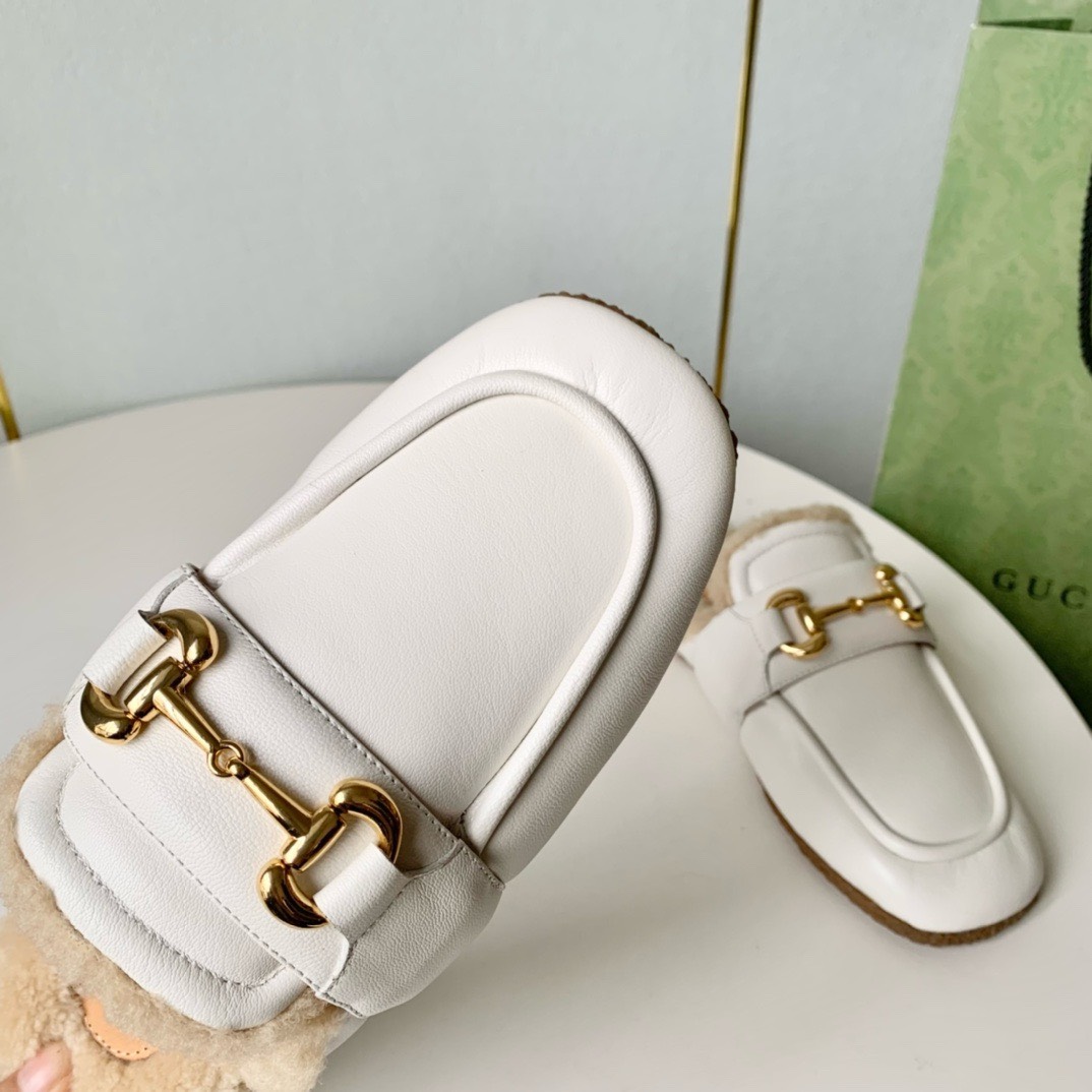 Bagsaaa Gvc*1 Slipper Horsebit With Shearling in white