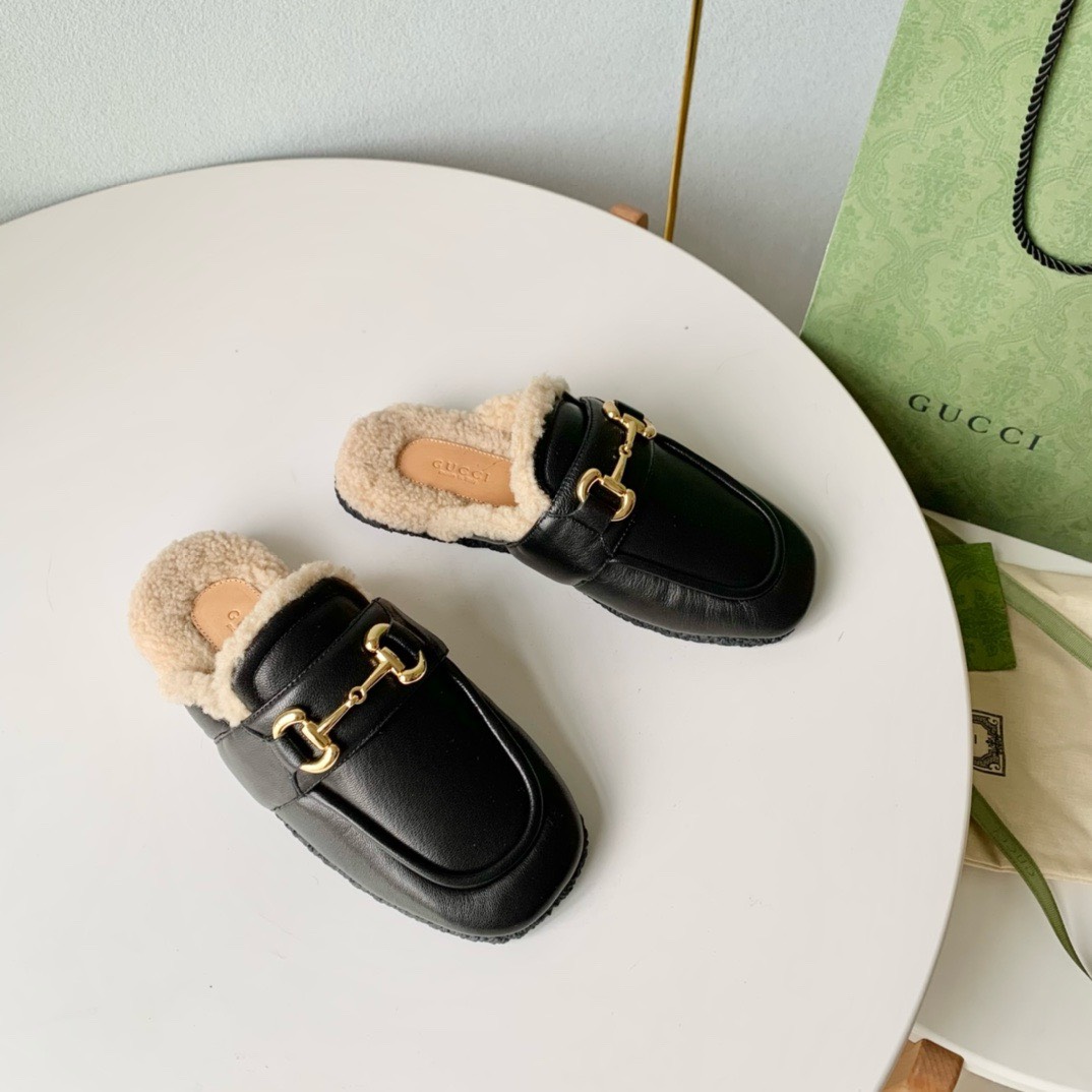 Bagsaaa Gvc*1 Slipper Horsebit With Shearling in black