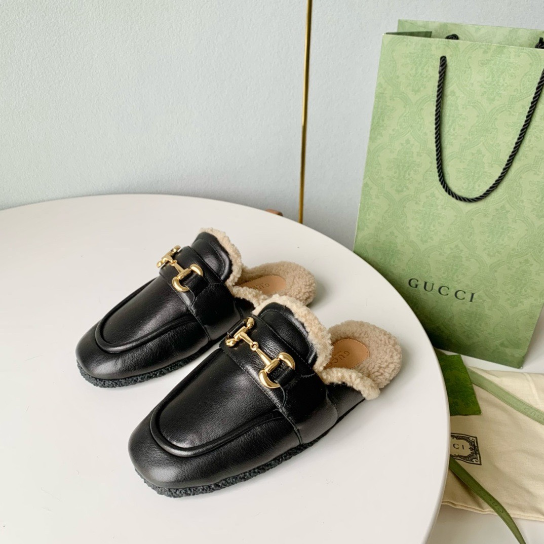 Bagsaaa Gvc*1 Slipper Horsebit With Shearling in black