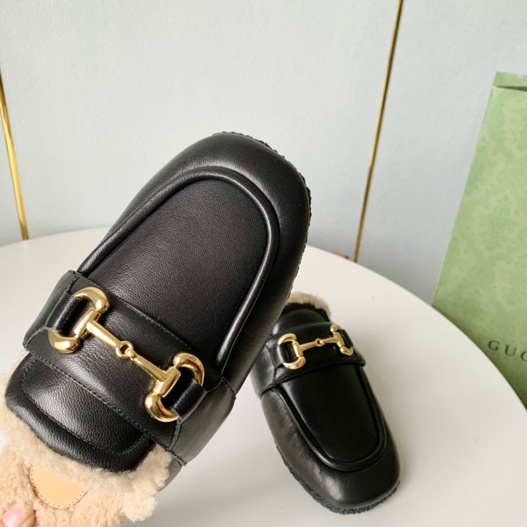 Bagsaaa Gvc*1 Slipper Horsebit With Shearling in black