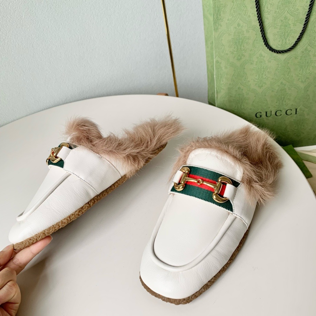 Bagsaaa Gvc*1 Slipper Horsebit With Shearling in white 02