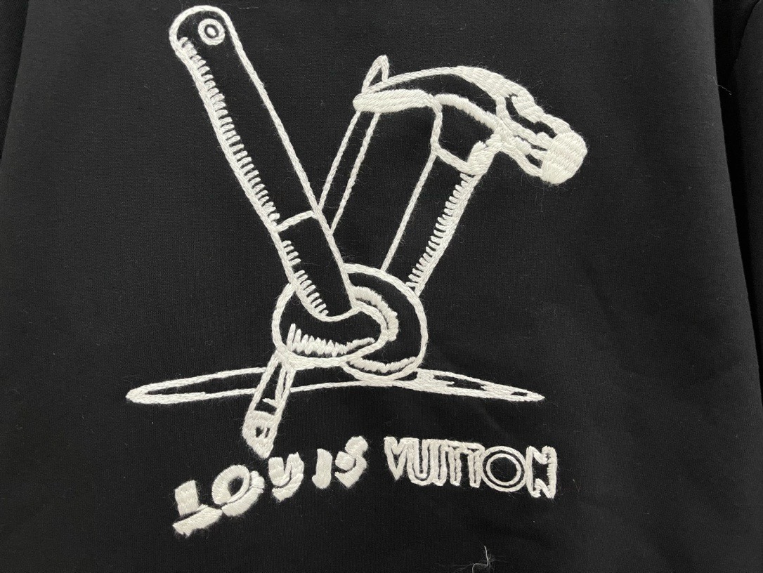 Bagsaaa L0vis Vvtt0n Embroidered Cotton Sweatshirt Black