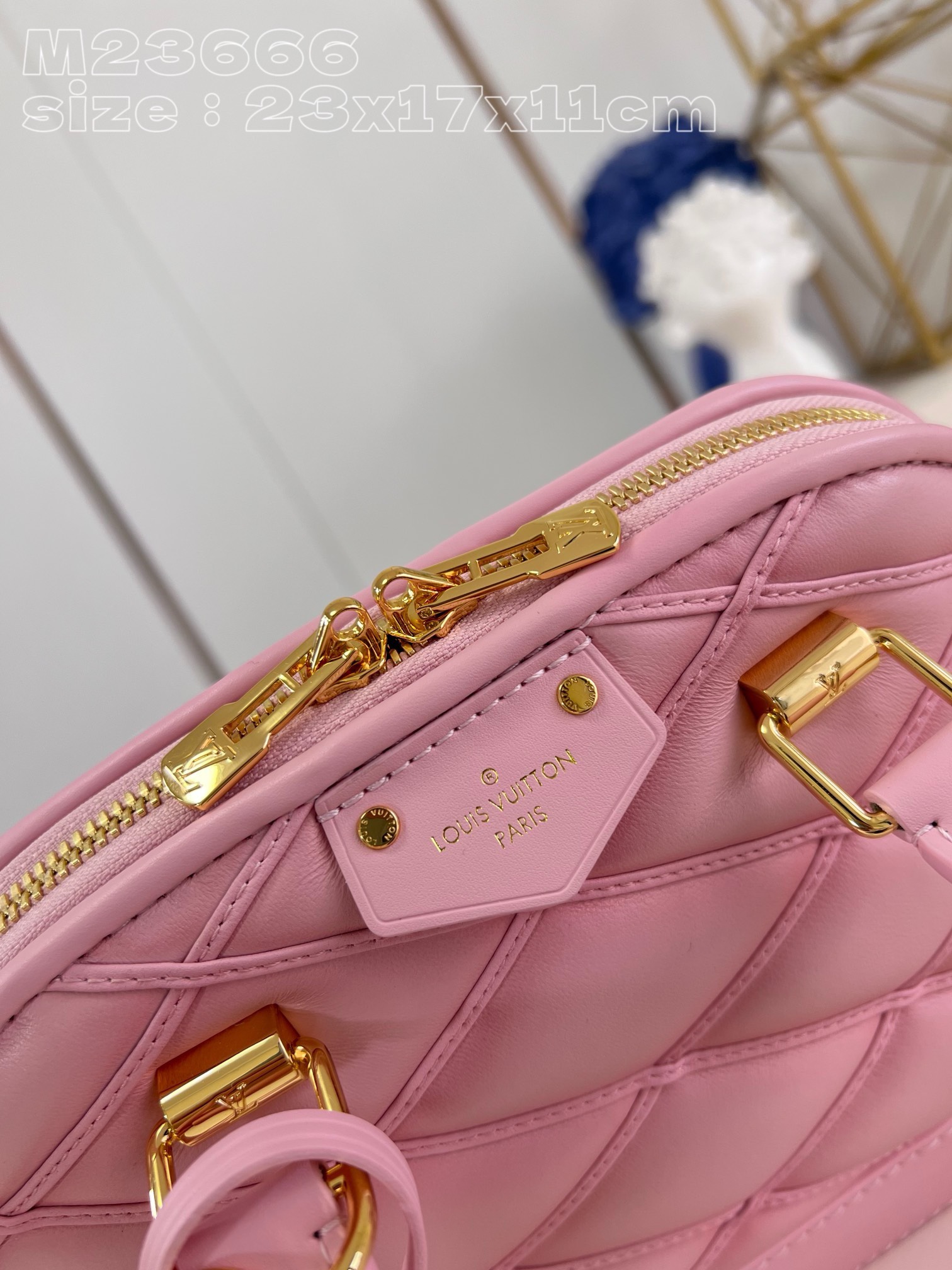 Bagsaaa L0vis Vvtt0n Alma BB Pink In Crisscross lining - 23x17x11cm