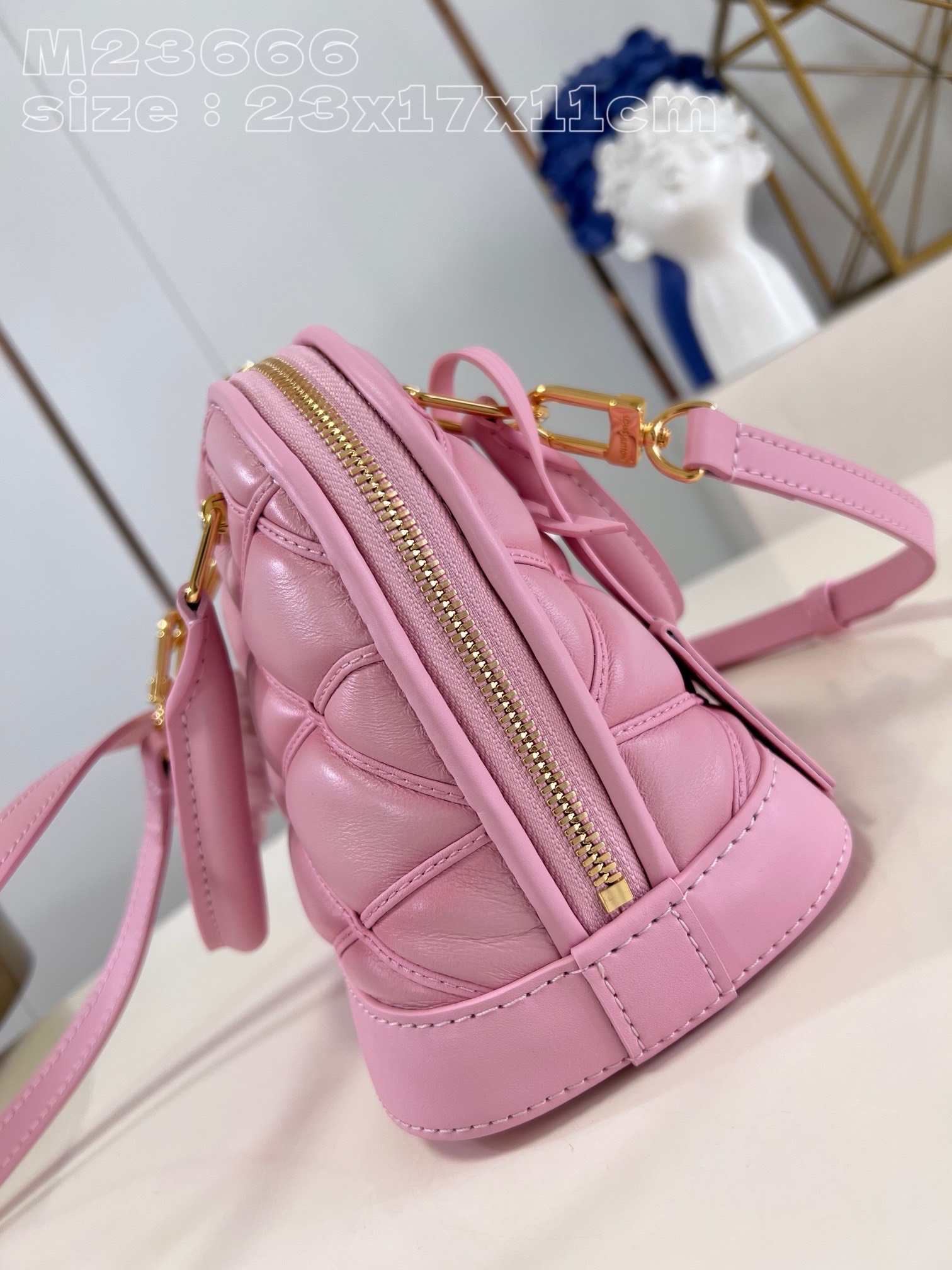 Bagsaaa L0vis Vvtt0n Alma BB Pink In Crisscross lining - 23x17x11cm
