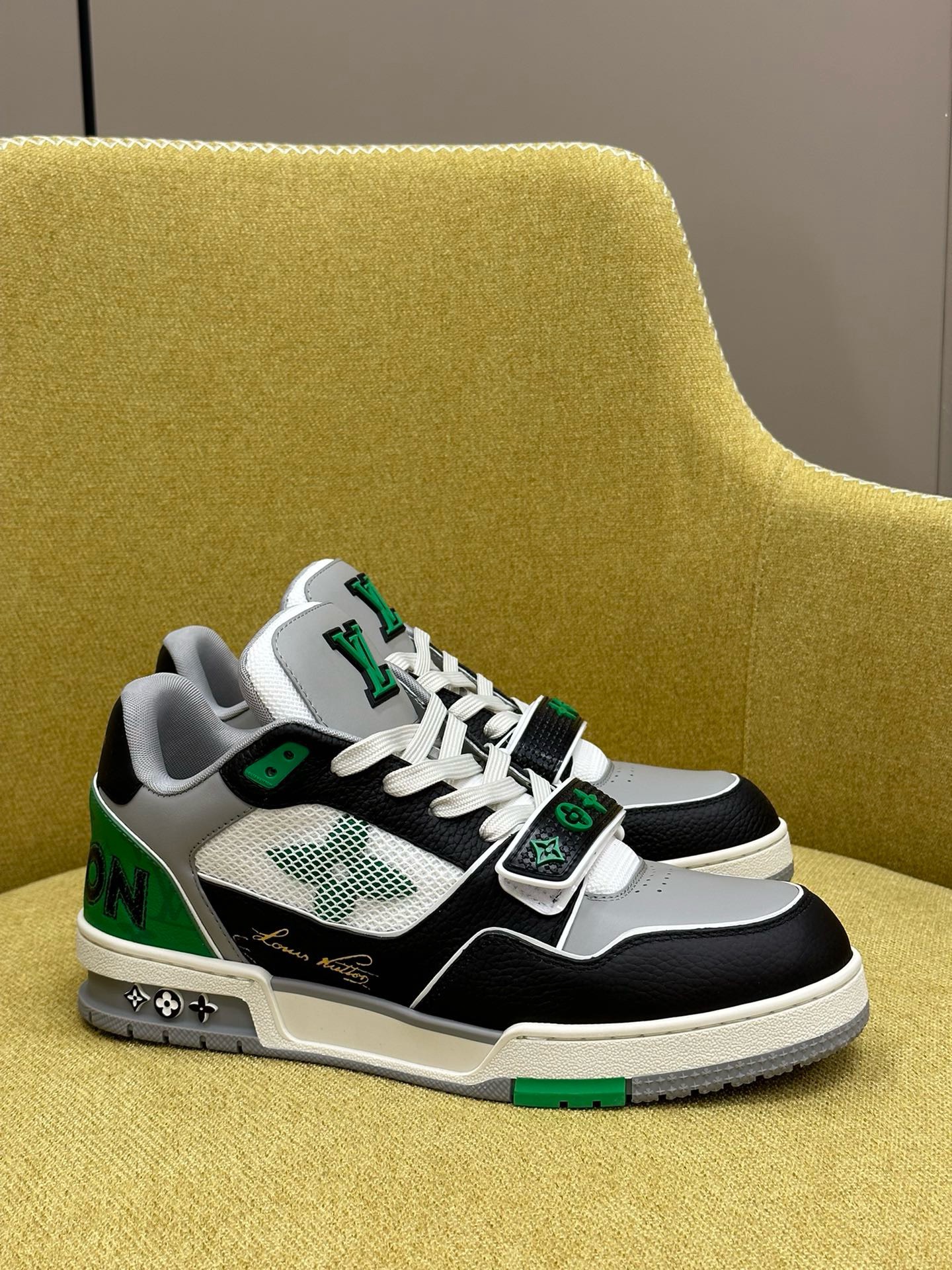Bagsaaa L0vis Vvtt0n GreenTrainer Sneaker