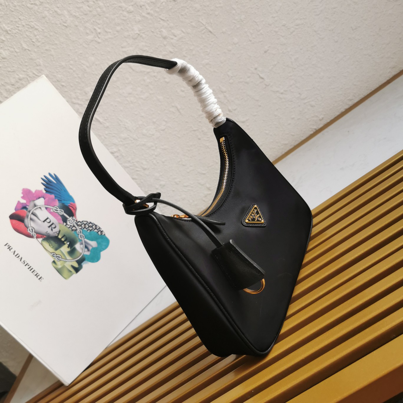 Bagsaaa Pra*a Re-Edition 2005 Re-Nylon mini bag black - 22x18x6cm