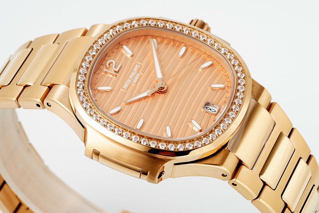 Bagsaaa Pat*k Phi1i*pe Nautilus Rose gold rose crystal 32 mm