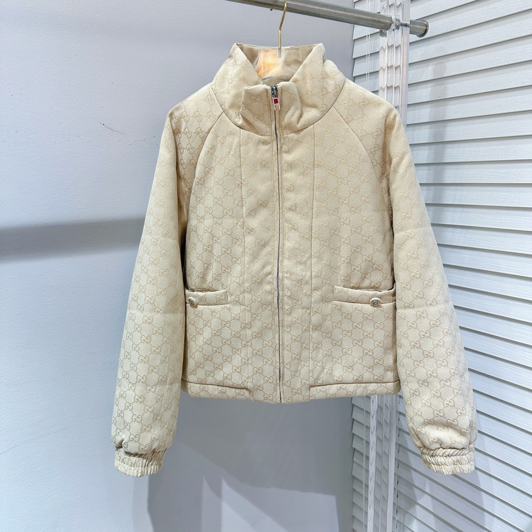 Bagsaaa Gvc*1 Winter Jacket in White