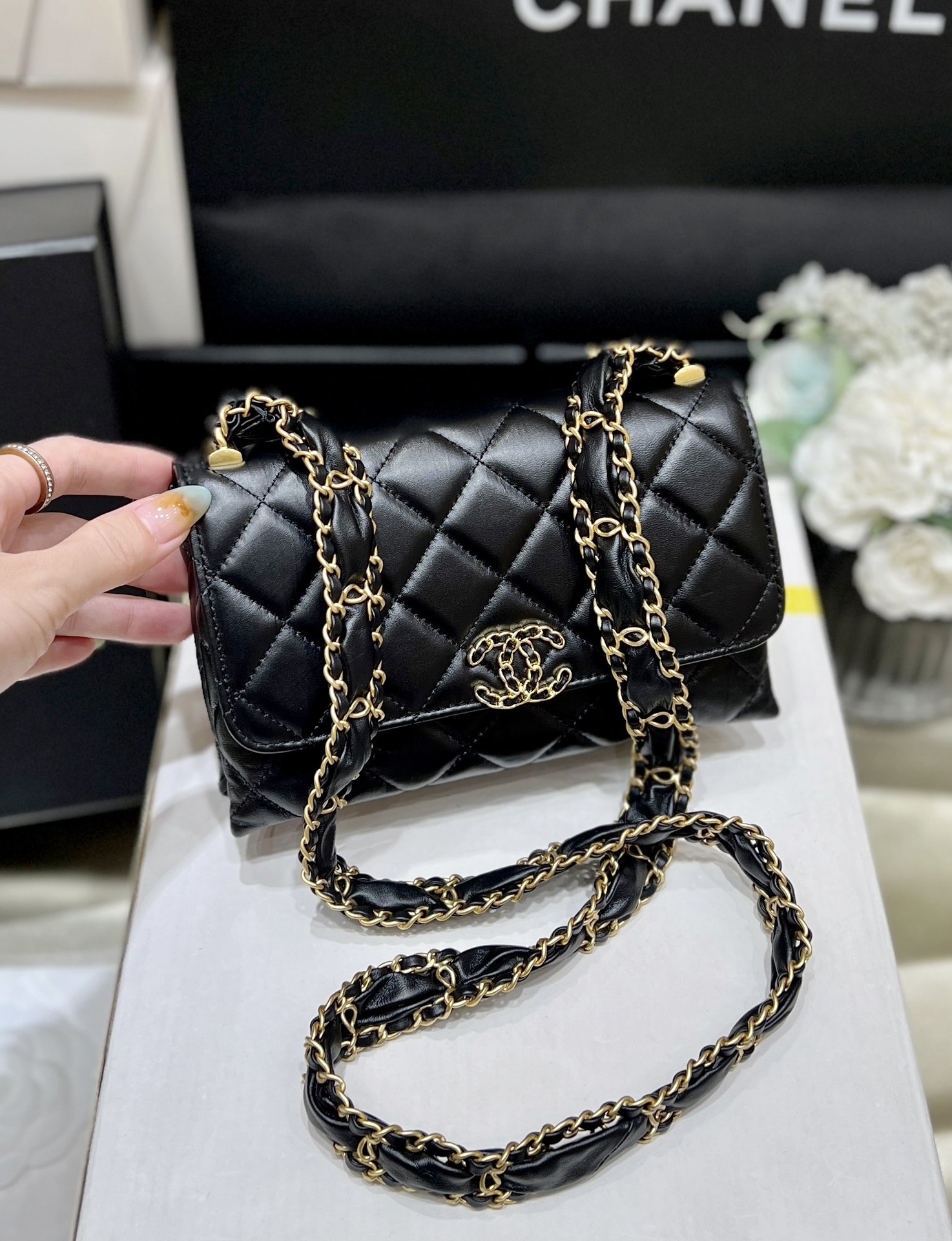 Bagsaaa Ch**el Flap Bag Black Leather - 13*18*6cm