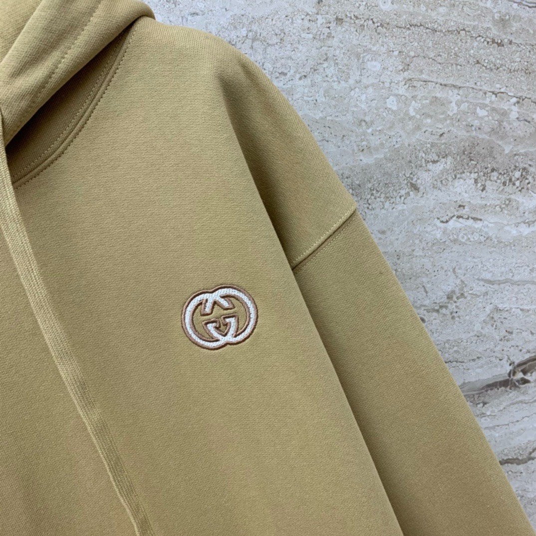 Bagsaaa Gvc*1 Yellow Hoodies