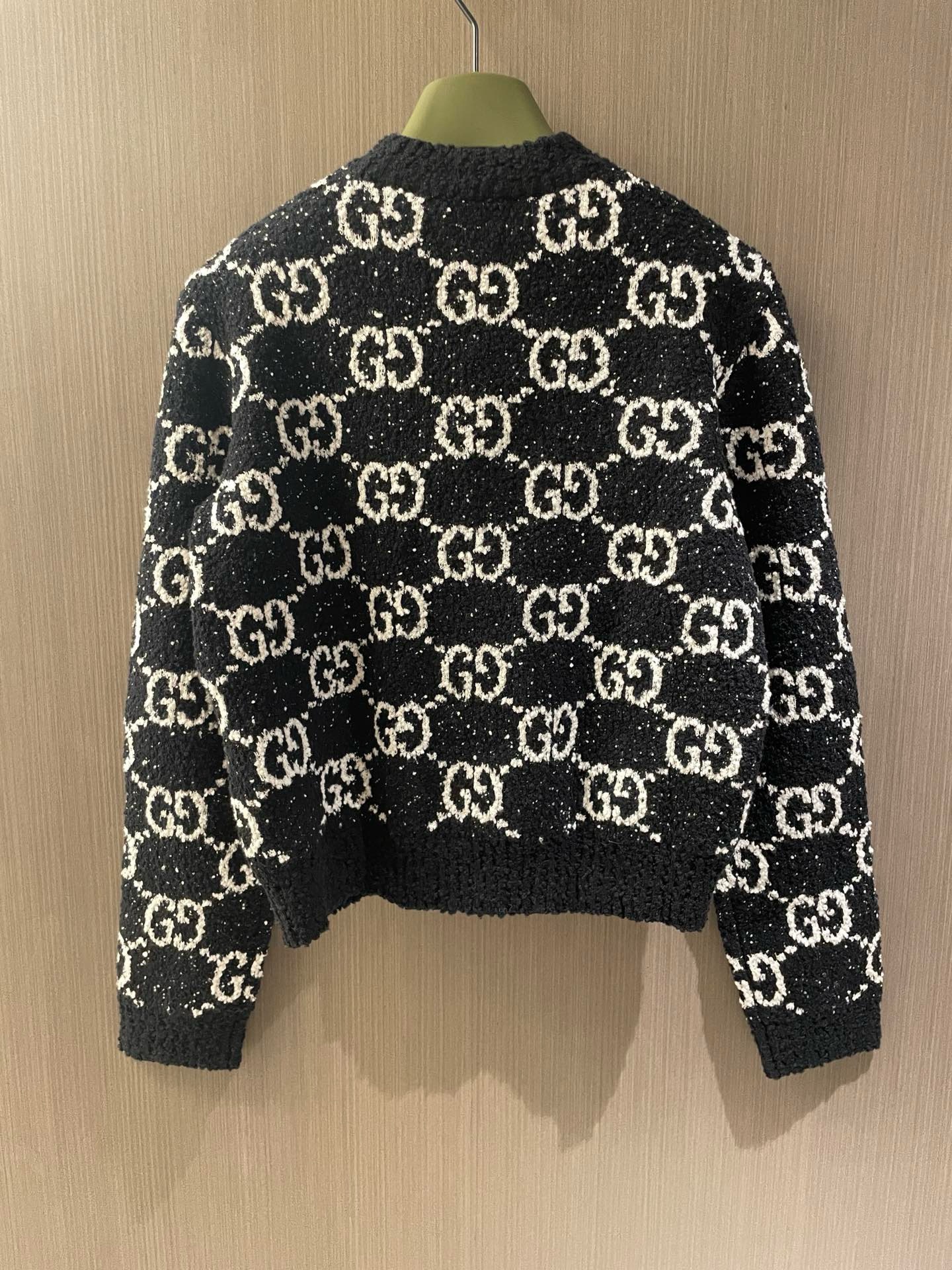 Bagsaaa Gvc*1 Cardigan In Black