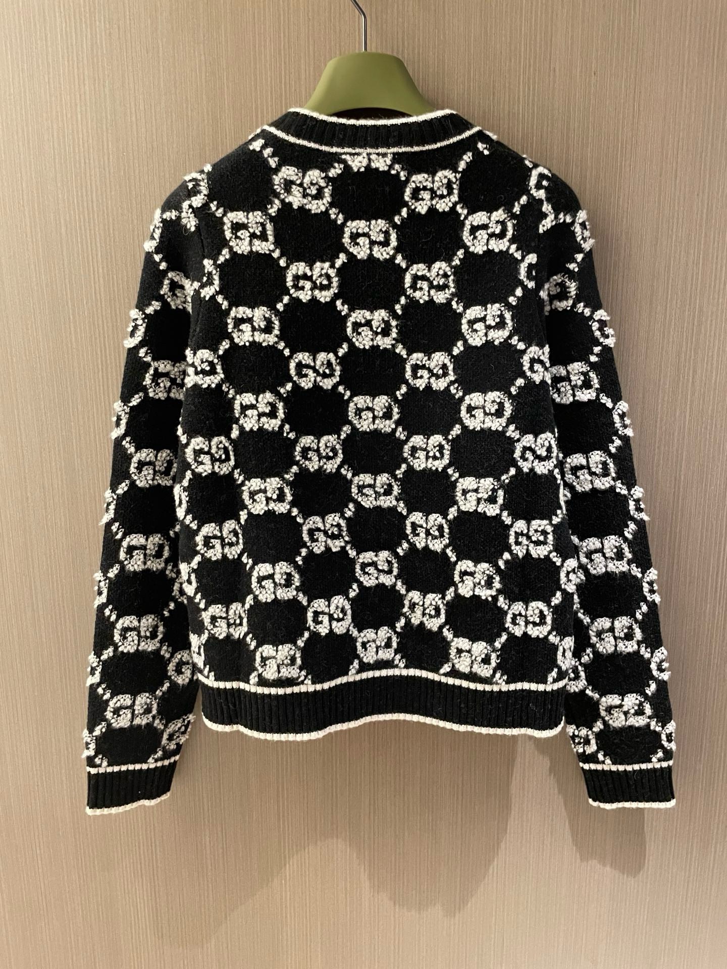 Bagsaaa Gvc*1 Cardigan In Black 02