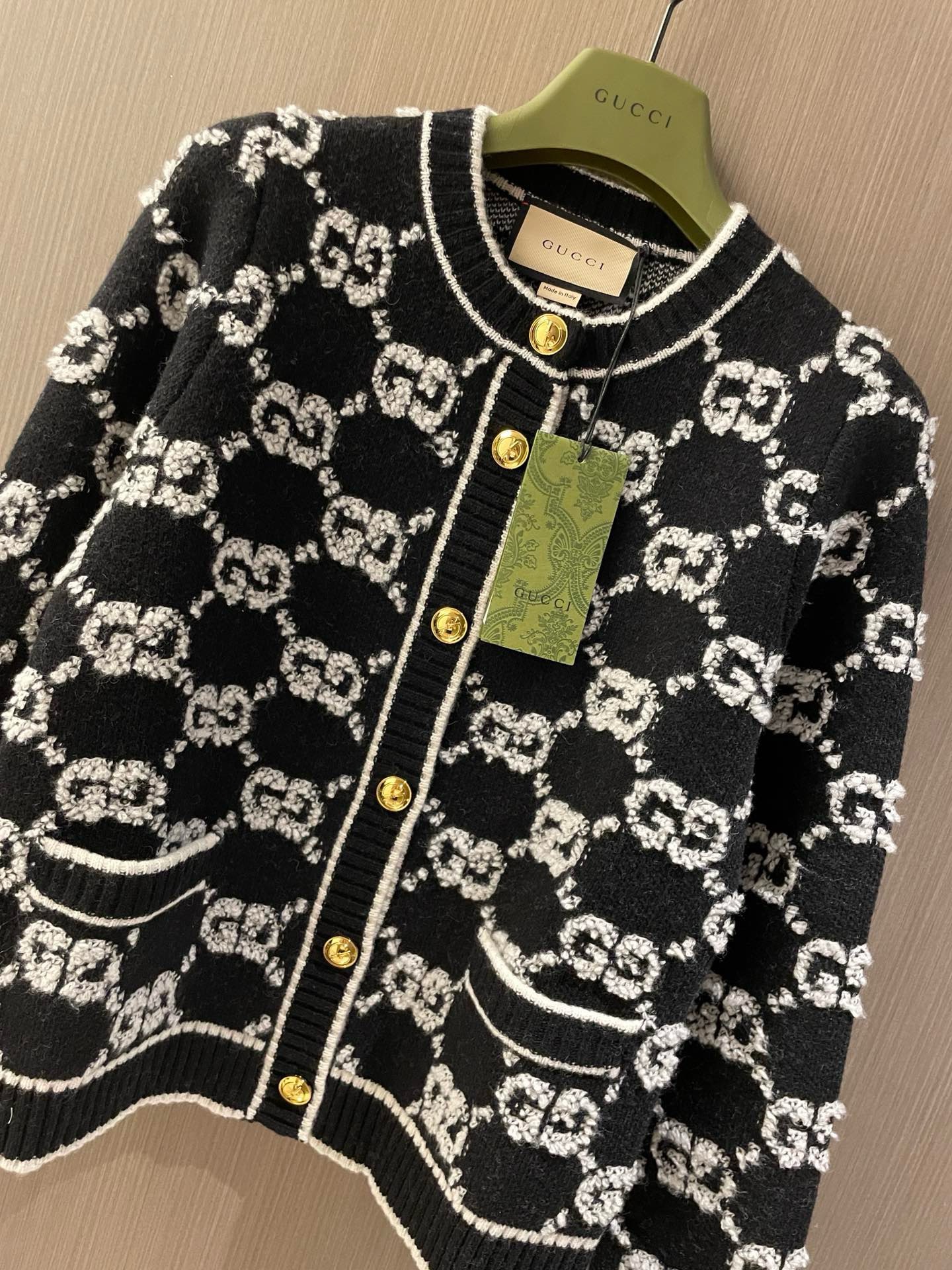 Bagsaaa Gvc*1 Cardigan In Black 02