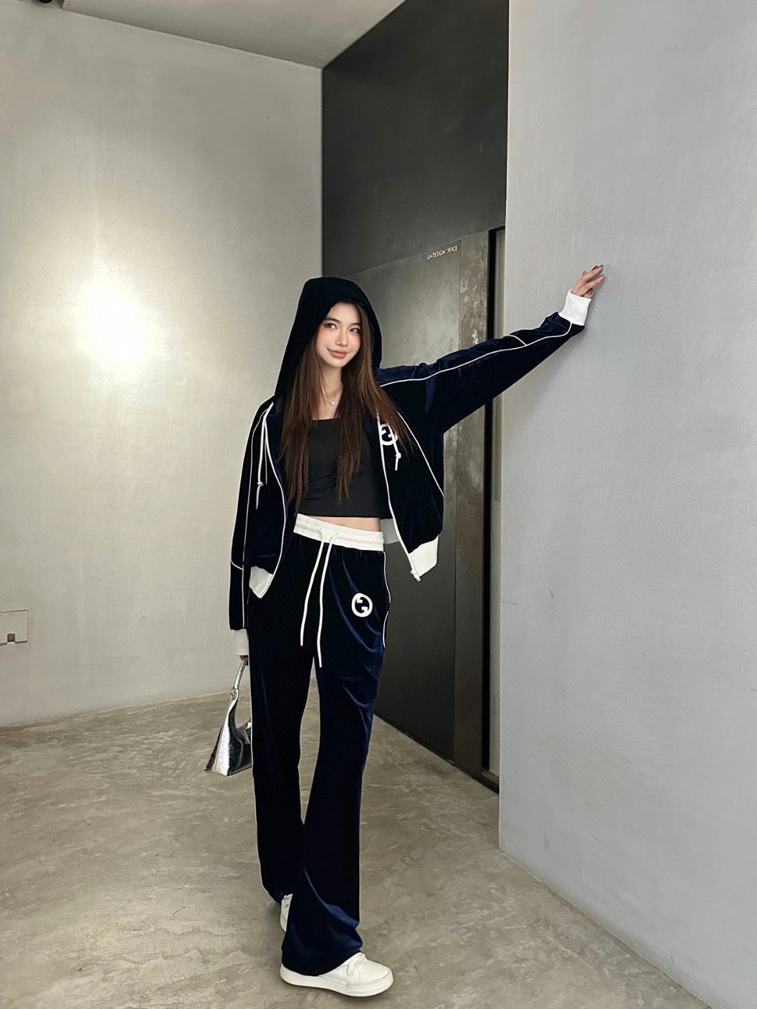 Bagsaaa Gvc*1 Black Velvet Set