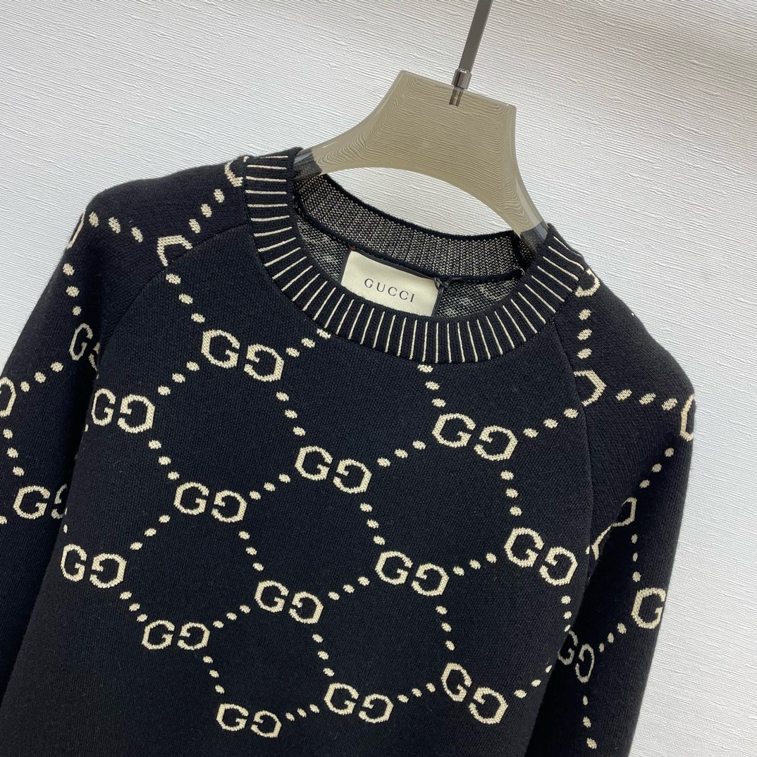 Bagsaaa Gvc*1 Interlocking Gg Jacquard Wool Sweater Black