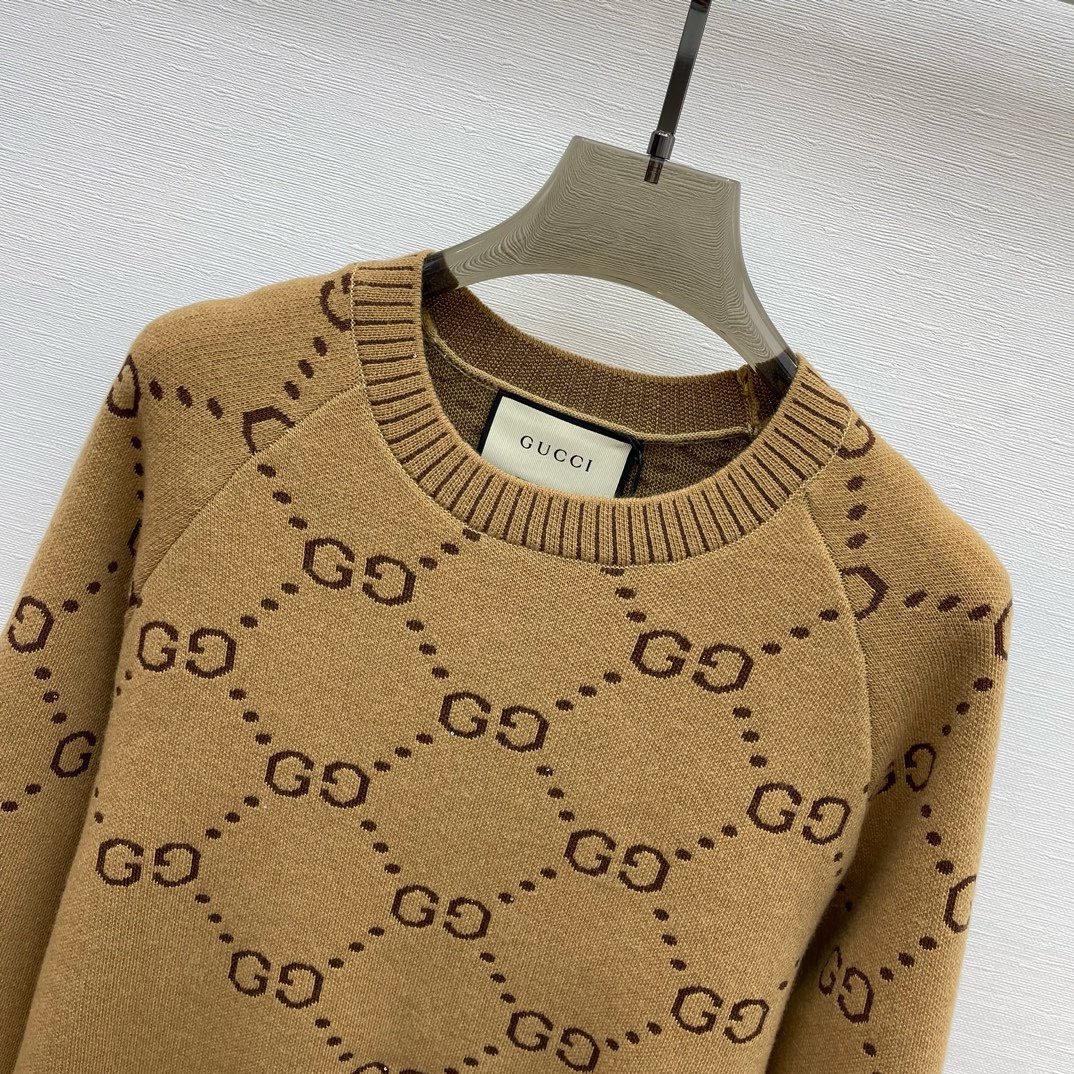 Bagsaaa Gvc*1 Interlocking Gg Jacquard Wool Sweater Brown
