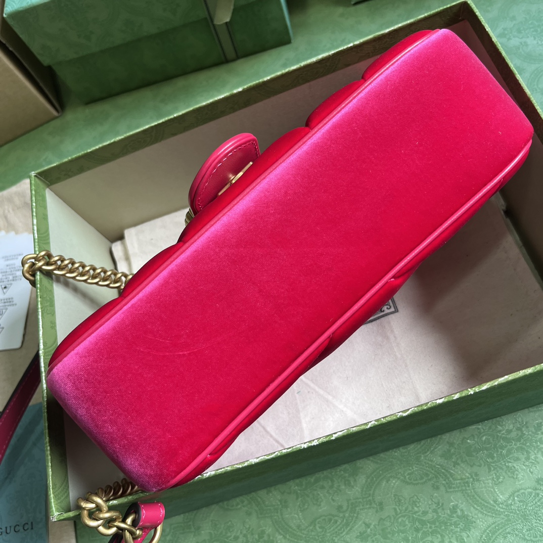 Bagsaaa Gvc*1 GG Marmont Small Shoulder Bag Pink Velvet ‎443497 - 26x15x7cm