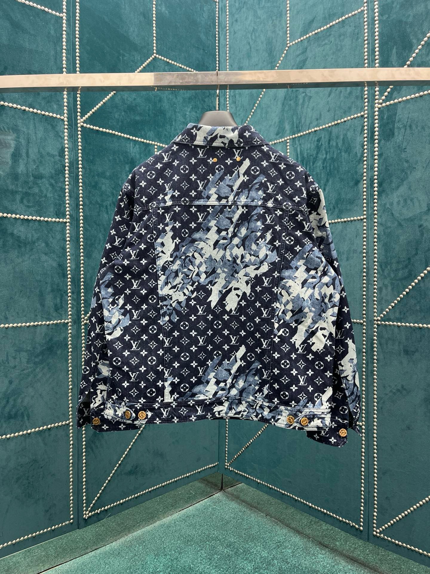 Bagsaaa L0vis Vvtt0n Monogram Printed Denim Jacket