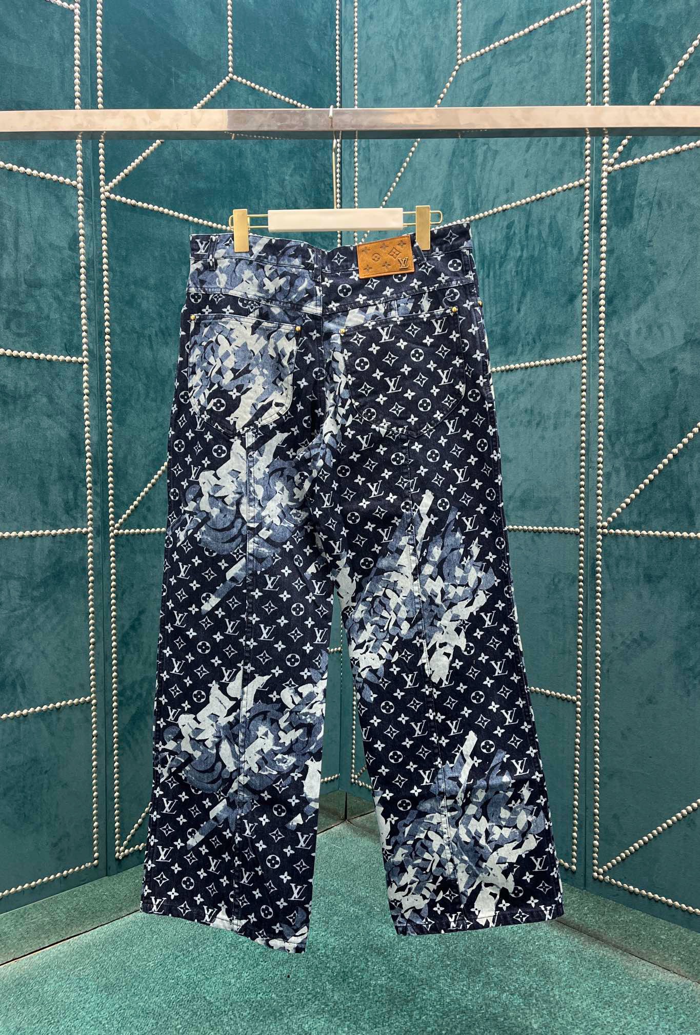 Bagsaaa L0vis Vvtt0n Monogram Printed Denim Pants