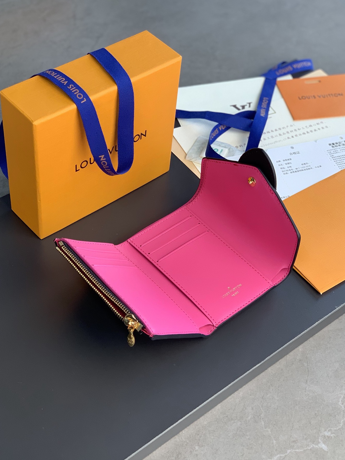 Bagsaaa L0vis Vvtt0n 9 Point Wallet - 12*9*2.5CM
