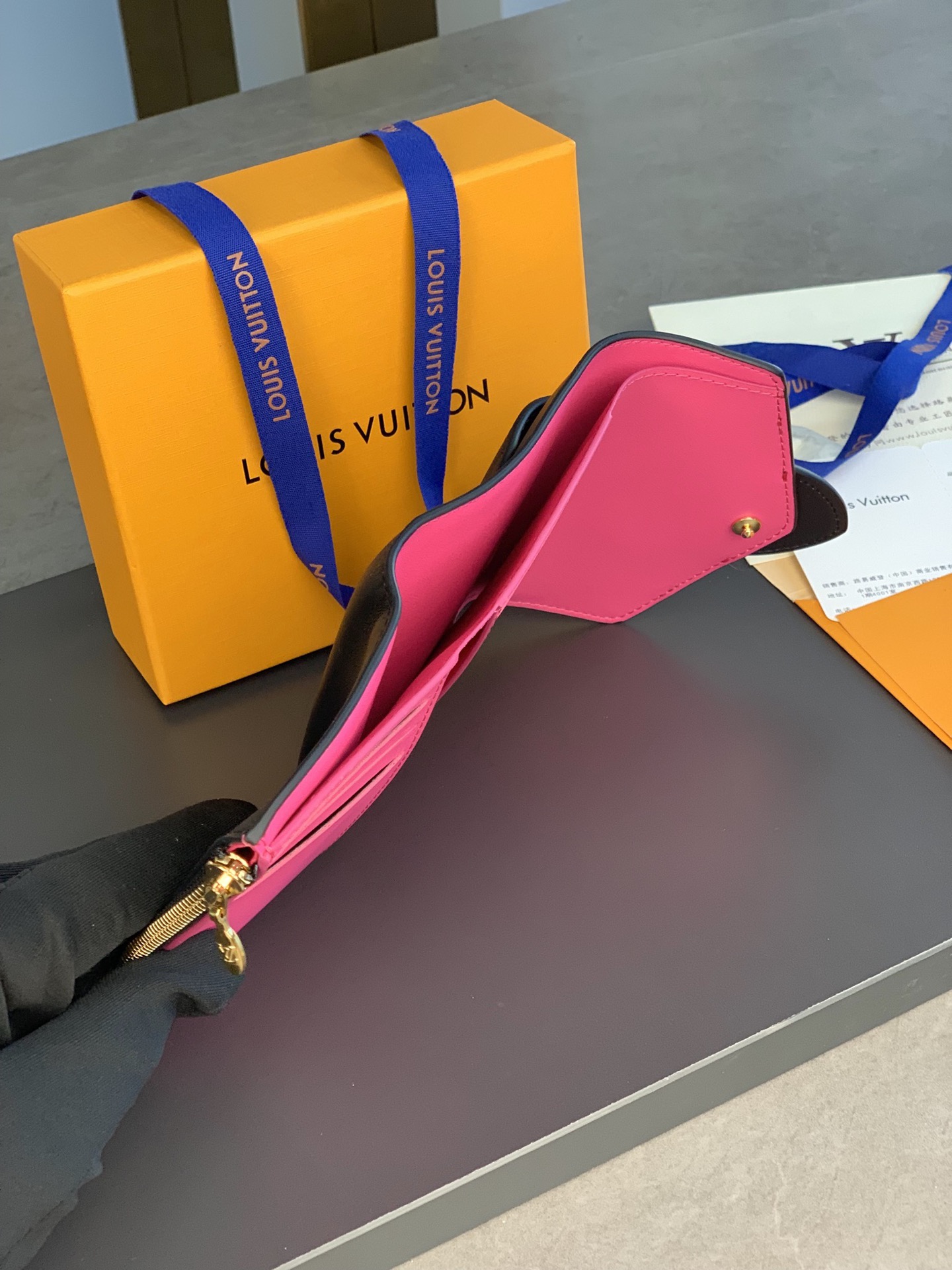 Bagsaaa L0vis Vvtt0n 9 Point Wallet - 12*9*2.5CM