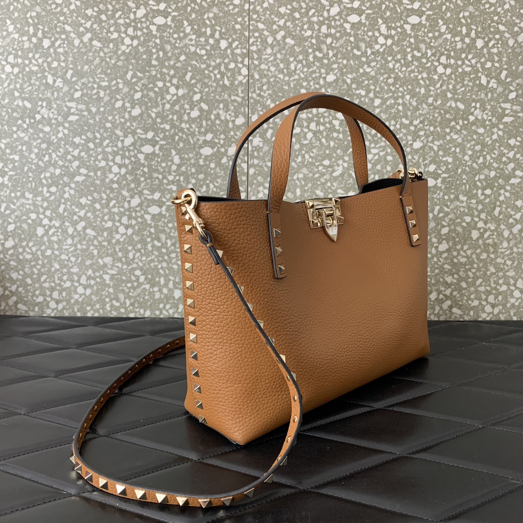 Bagsaaa Va1e*ntin0 Garavani Rockstud-embellishment tote bag brown - 28*20*8cm