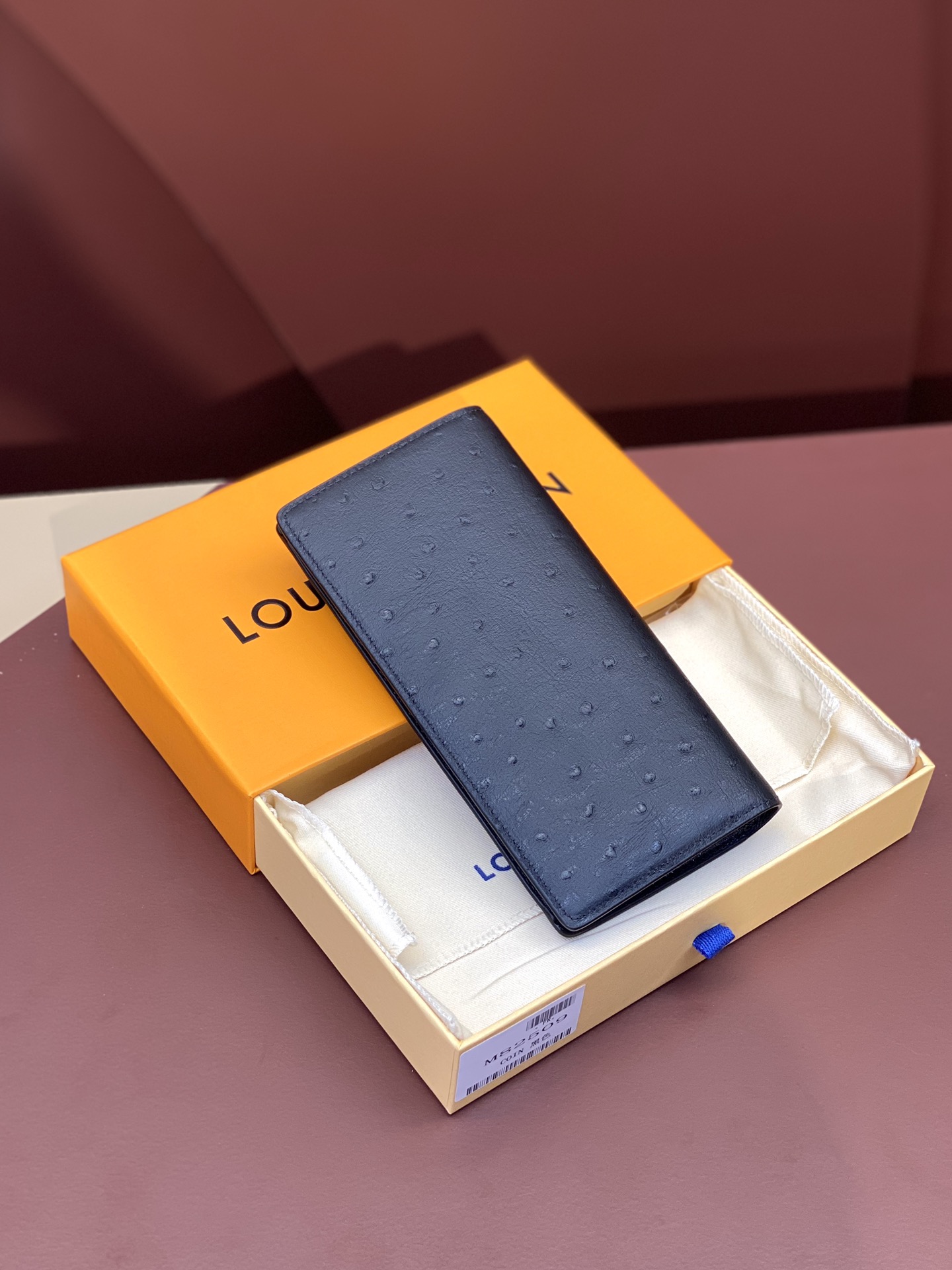 Bagsaaa LV Vertical Wallet Black Ostrich Leather - 10*19*2CM