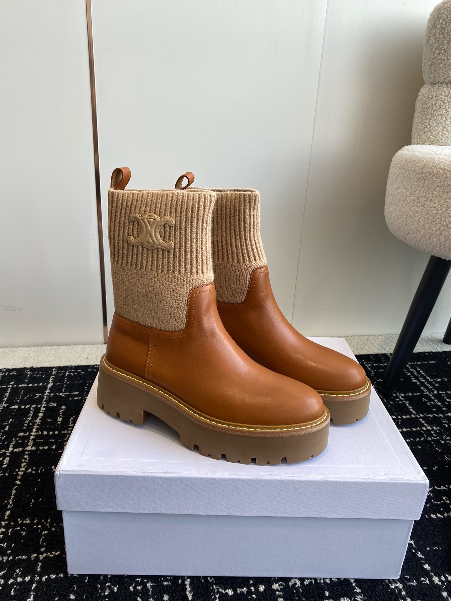 Bagsaaa Ce1i*e Boots