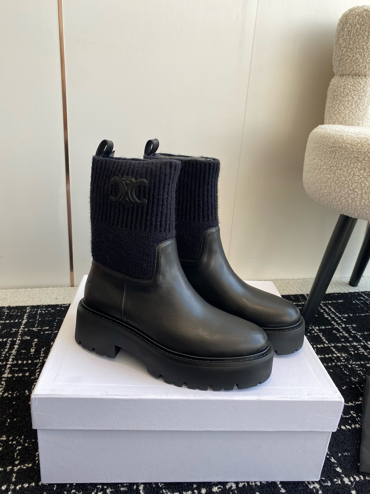 Bagsaaa Ce1i*e Boots