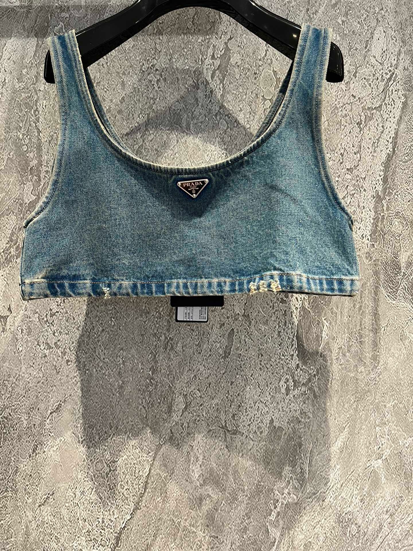 Bagsaaa Pra*a Denim Top