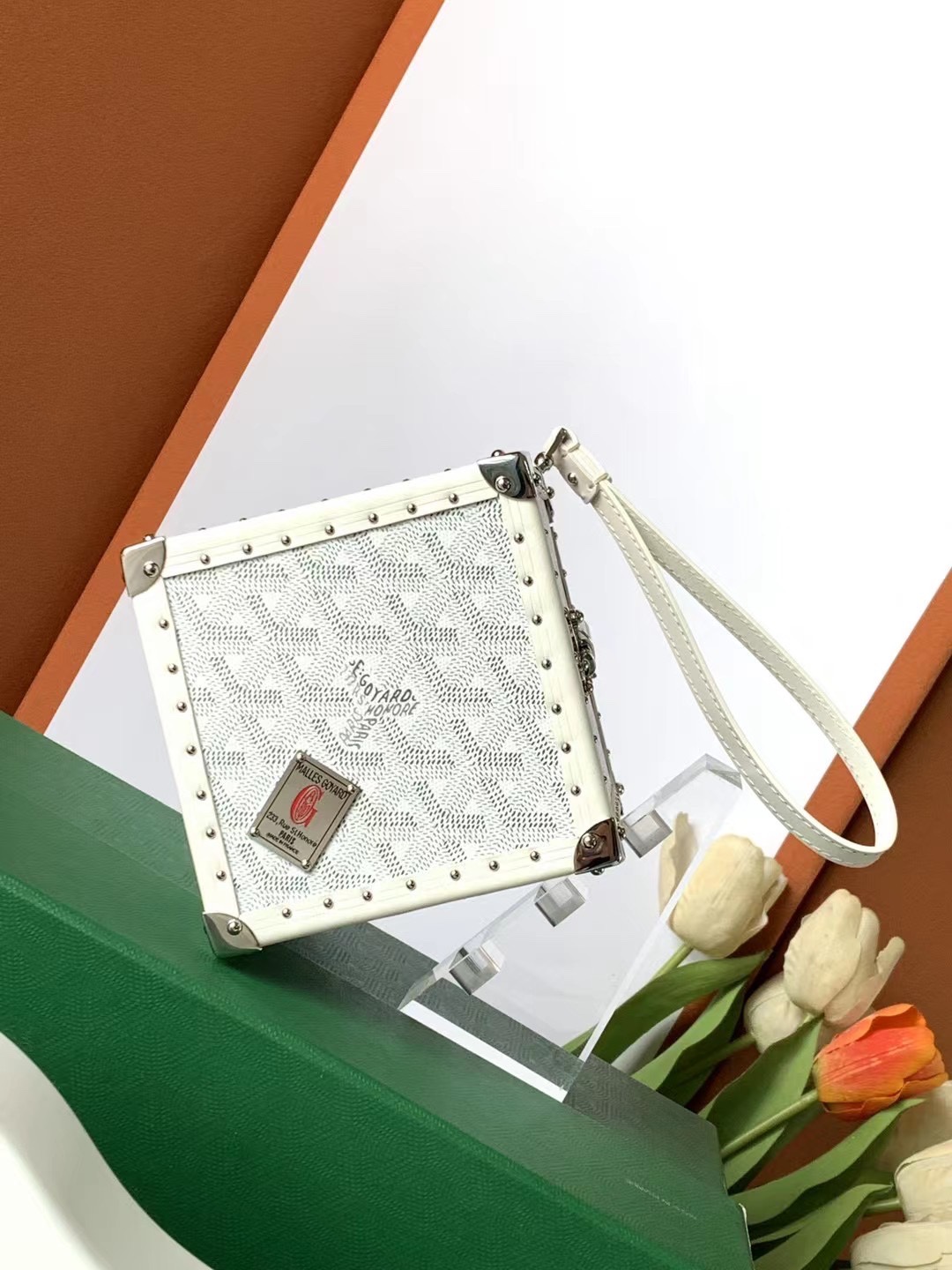Bagsaa G09ard Dé Trunk Bag Metallic White - 12.5*12.5*12.5CM