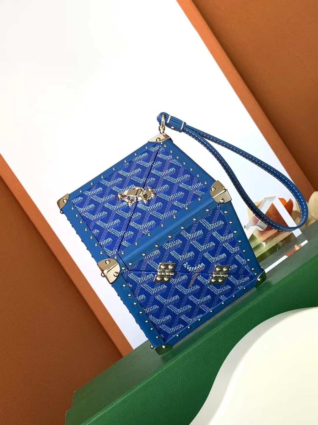 Bagsaa G09ard Dé Trunk Bag Metallic Blue - 12.5*12.5*12.5CM