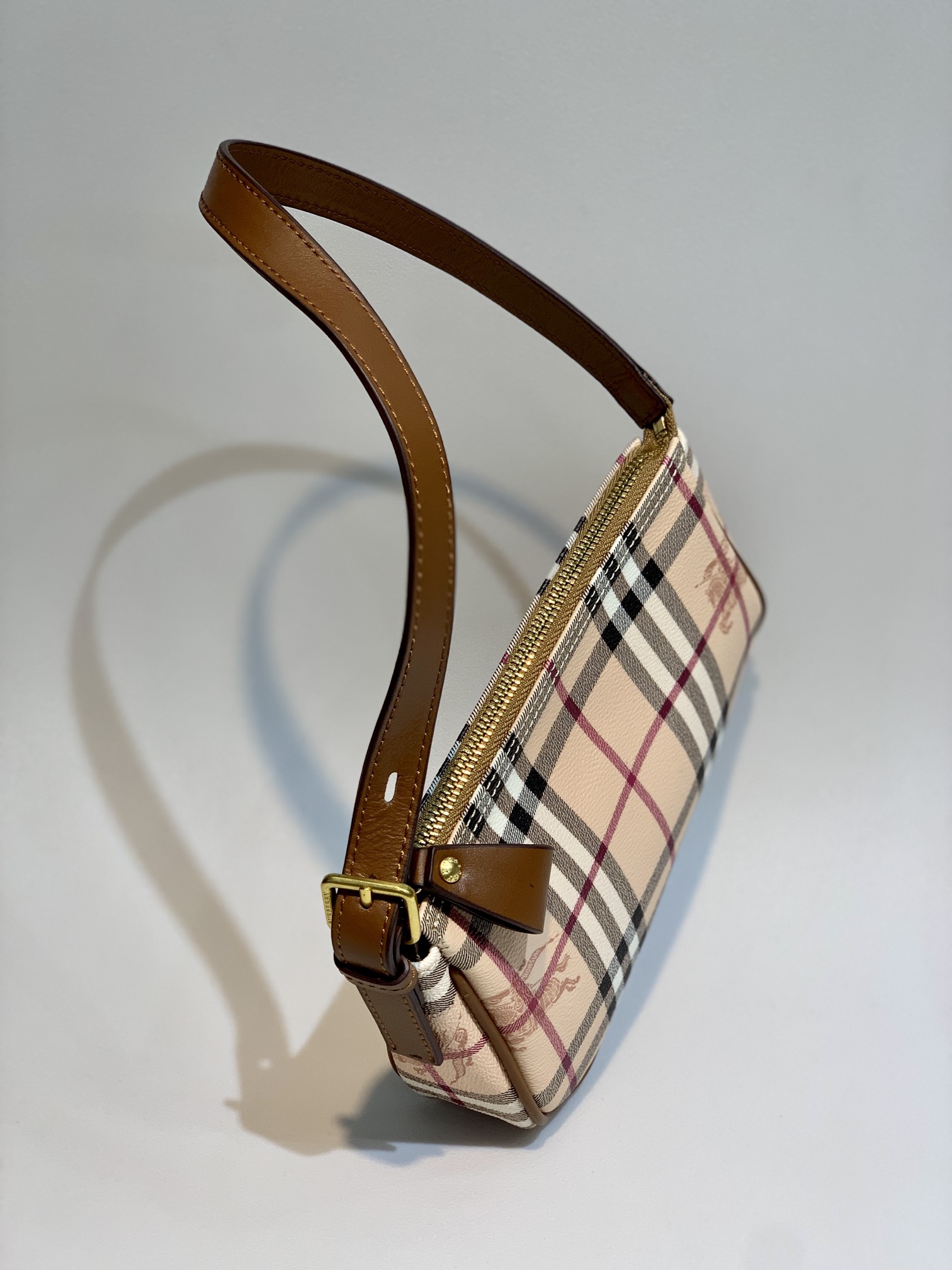 Bagsaaa Bv*b*rry Vintage Brown Shoulder Bag - 22*14*5CM