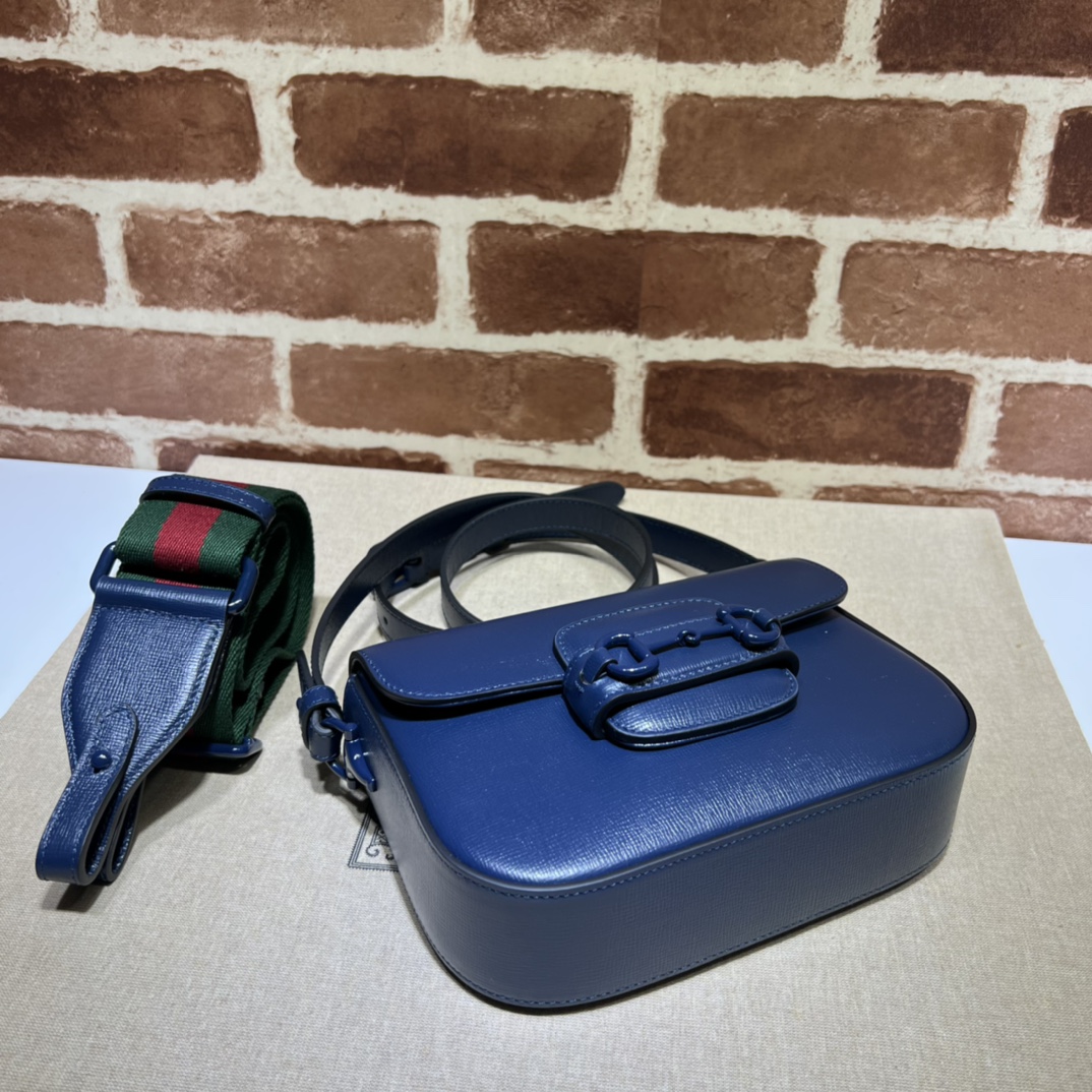 Bagsaaa Gvc*1 Horsebit Shoulder Bag Bue Hardware - 20.5*14.5*5CM