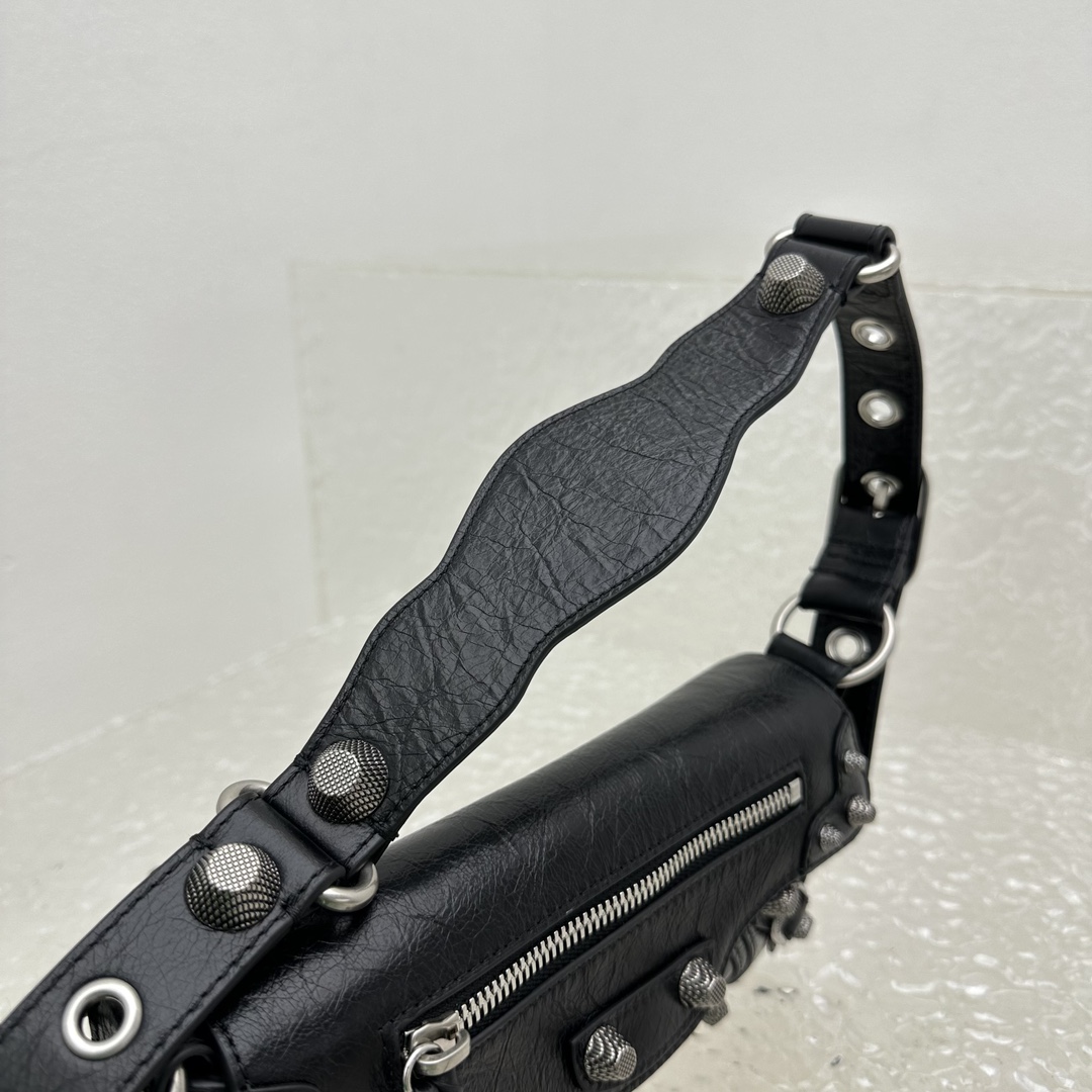 Bagsaaa Ba1en*iaga Le Cagole Sling Black Bag - 29*4.5*14CM