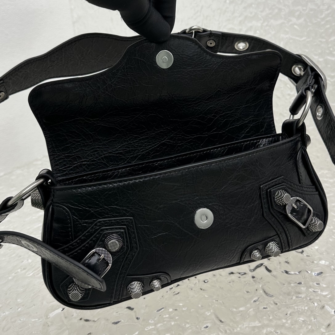 Bagsaaa Ba1en*iaga Le Cagole Sling Black Bag - 24*4*12cm