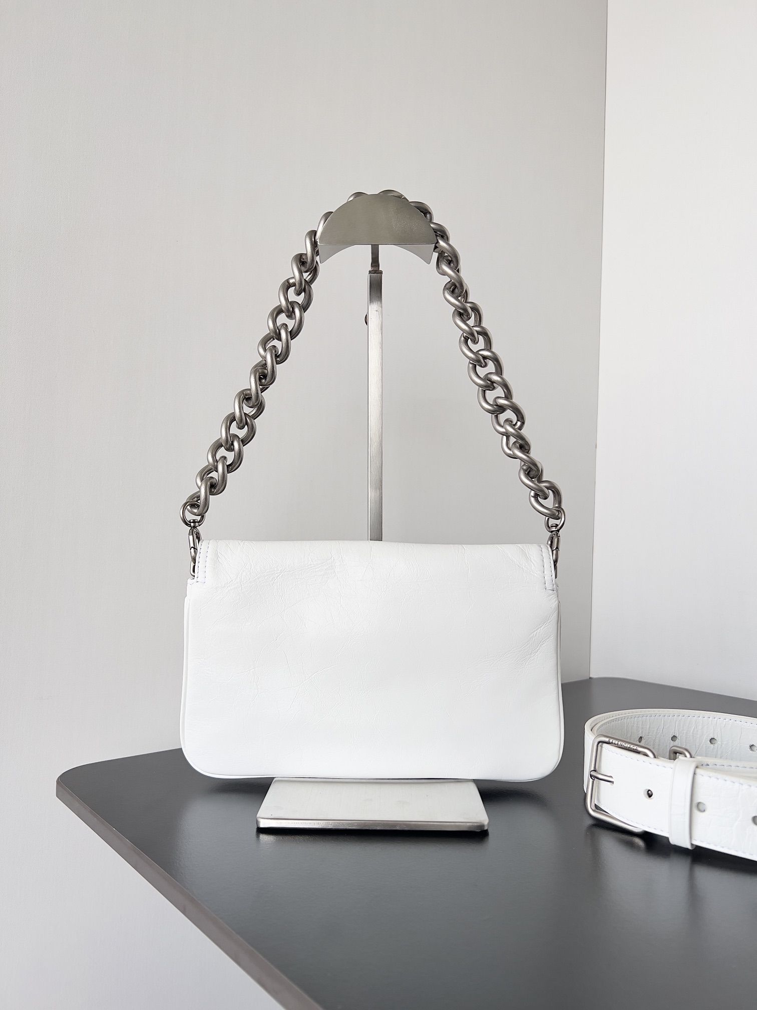 Bagsaaa Ba1en*iaga peach lambskin white bag - 25.3*24.8*3cm