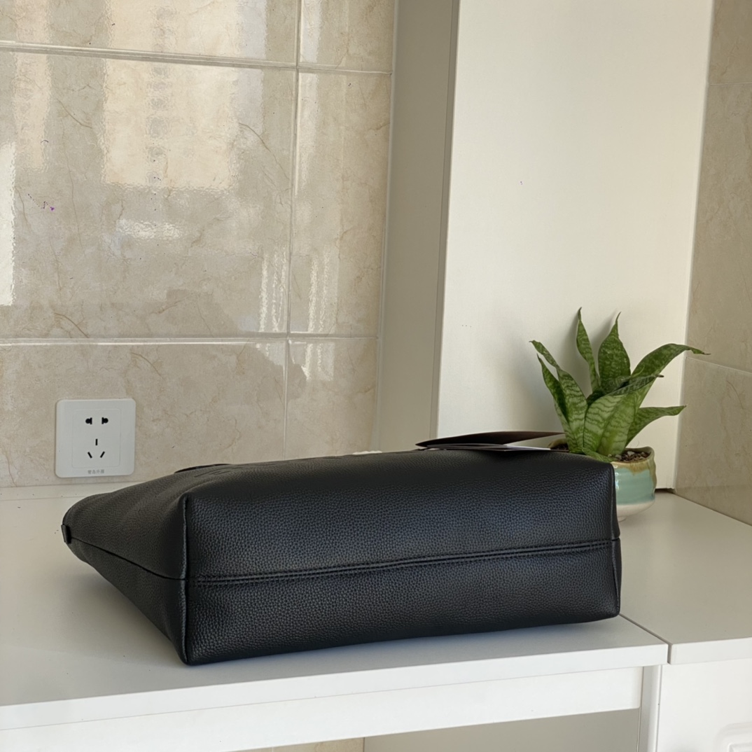 Bagsaaa Bv*b*rry Black Shoulder Tote - 35*12*25cm
