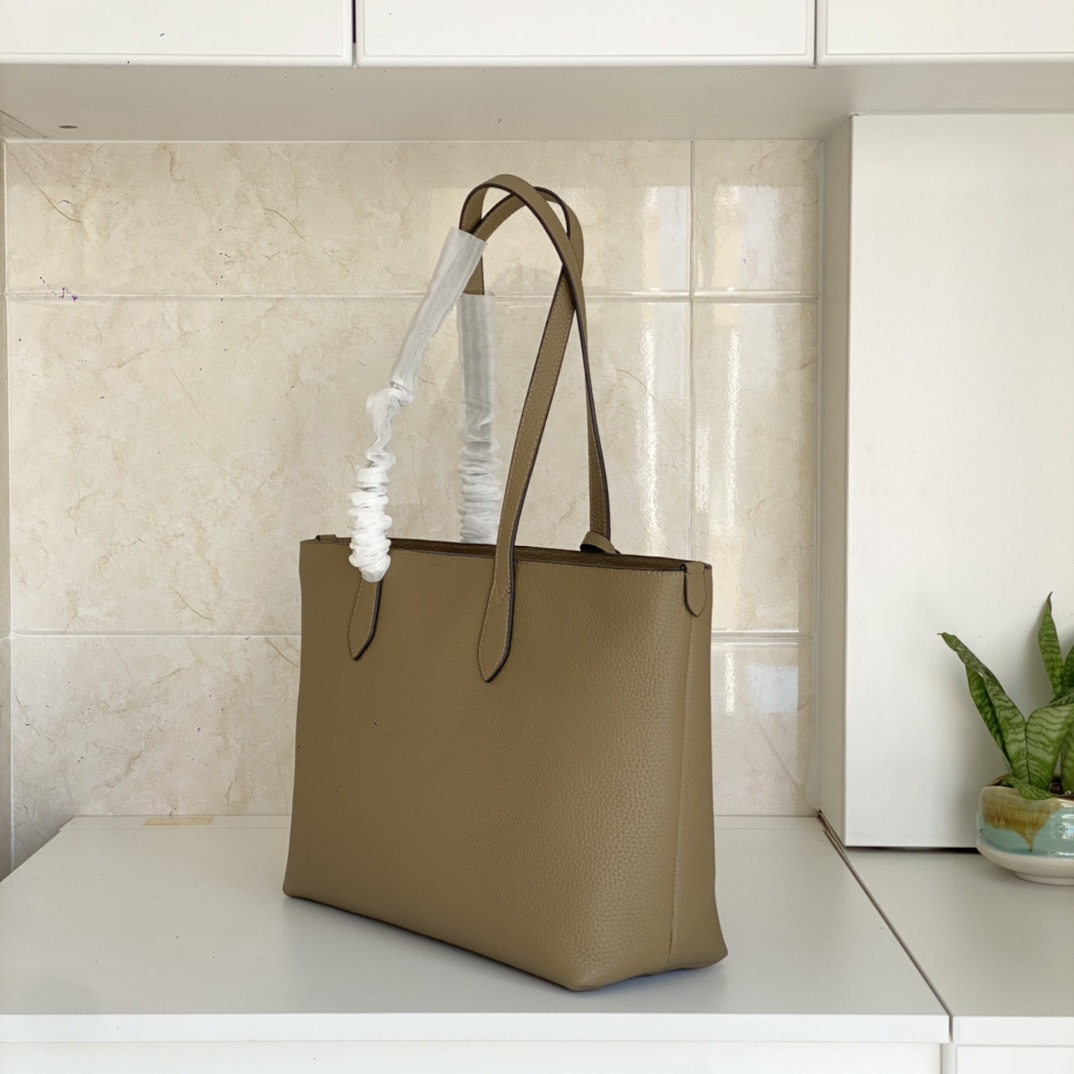 Bagsaaa Bv*b*rry Shoulder Tote - 35*12*25cm