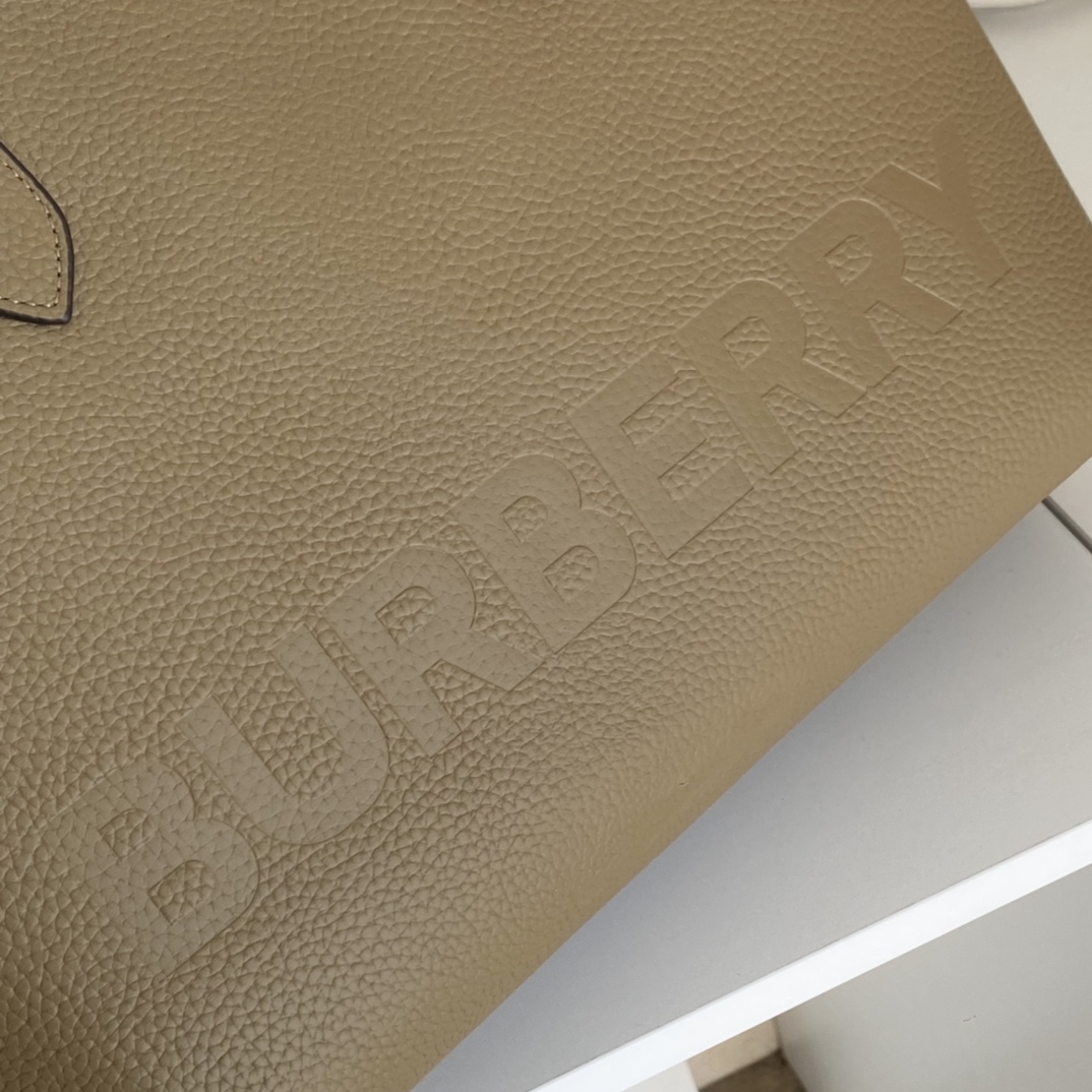 Bagsaaa Bv*b*rry Shoulder Tote - 35*12*25cm