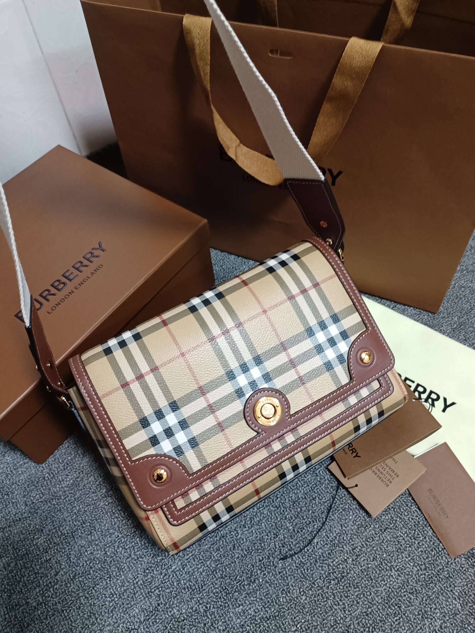 Bagsaaa Bv*b*rry Check E - Canvas Crossbody Bag Brown - 25*8.5*18cm