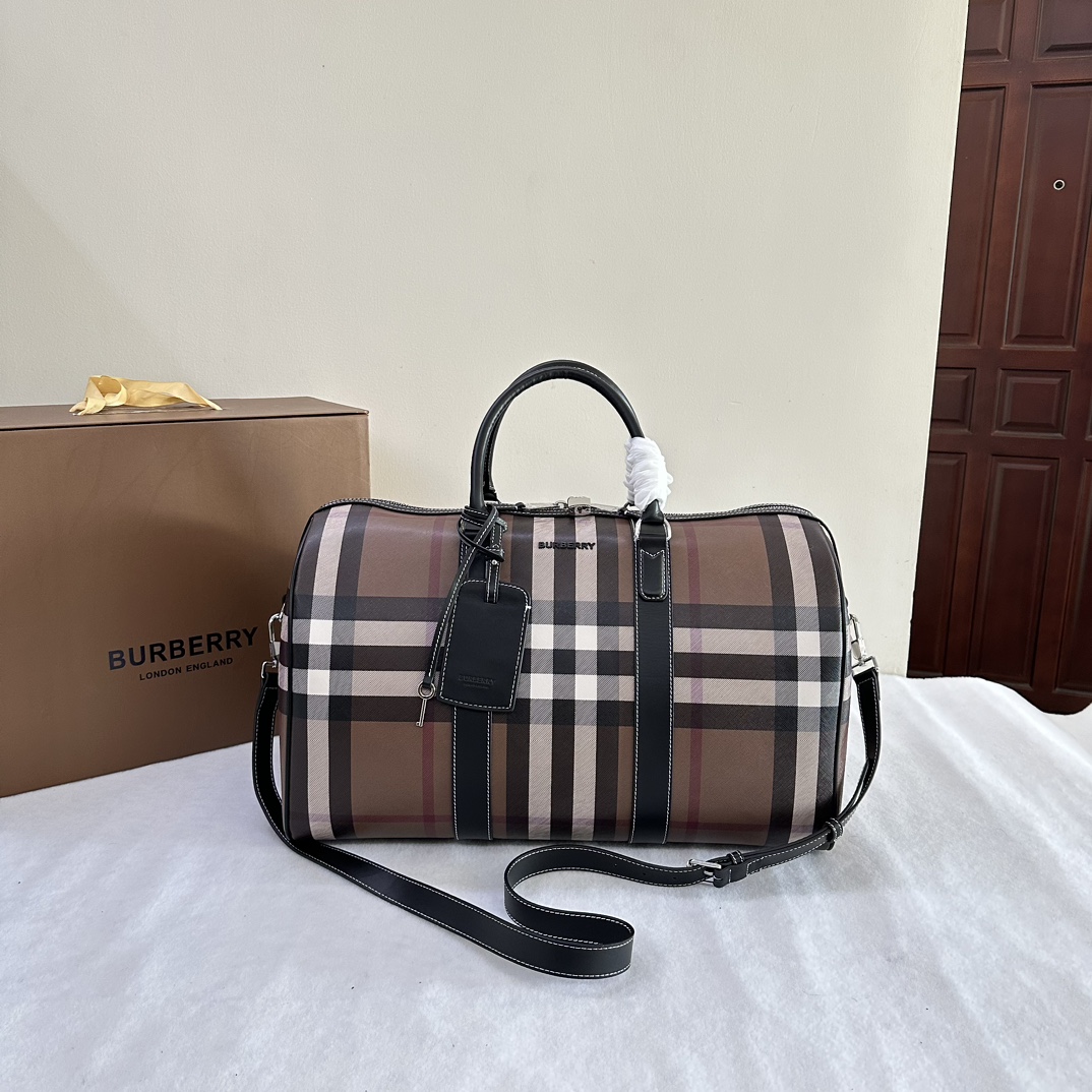 Bagsaaa Bv*b*rry Boston TRavel Bag With Check E - Canavs In Black - 49*25*28cm