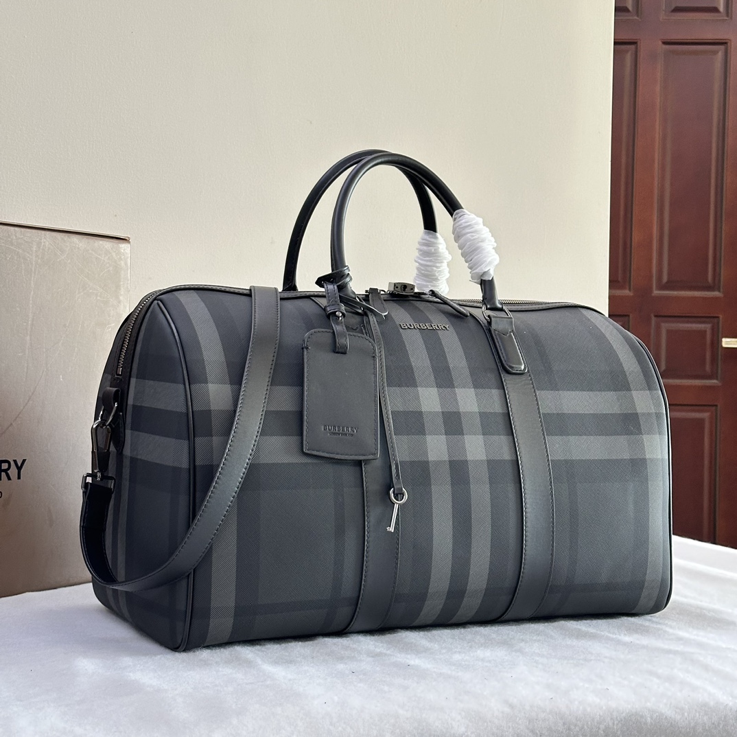 Bagsaaa Bv*b*rry Boston TRavel Bag With Check E - Canavs In Grey - 49*25*28cm